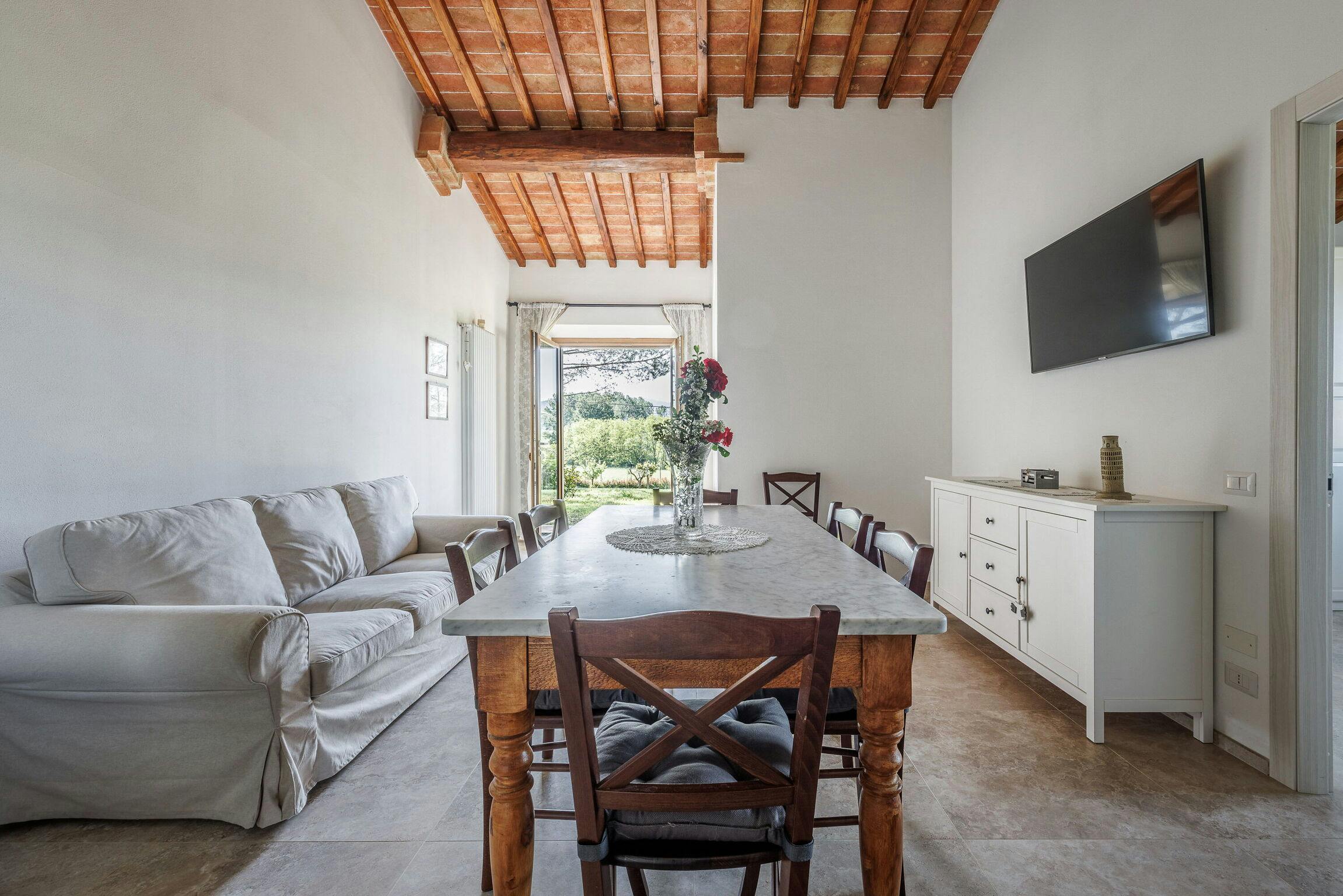 Villa Levante Belriguardo Siena: Luxury 4-Bedroom Villa with Pool and Spa in Siena Province