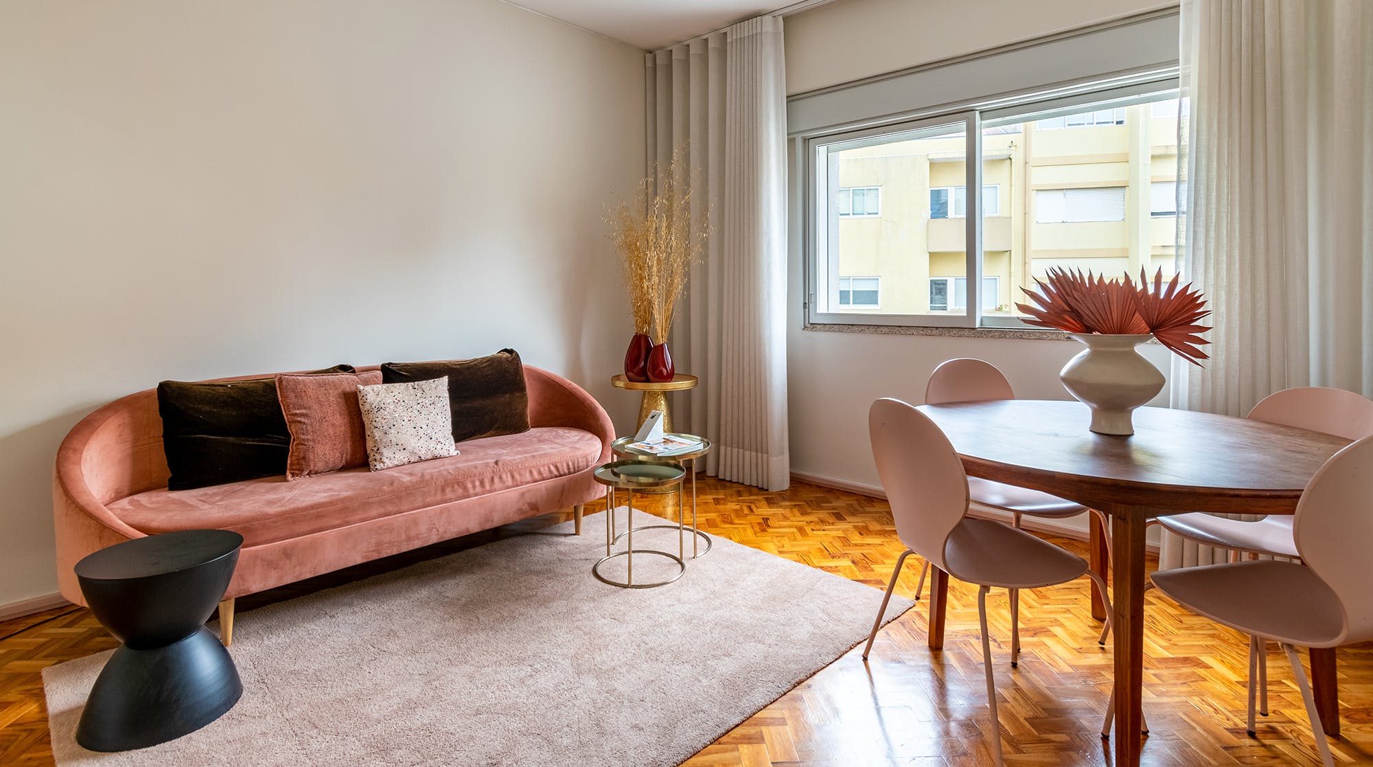 Villa Levante Bonfim Porto: Luxury 4-Bedroom Apartment with Air Conditioning and Family-Friendly Features in Porto Bonfim