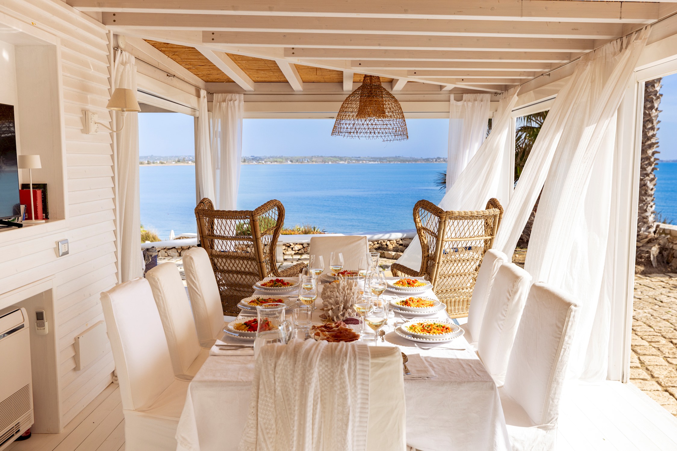 Villa Levante Cala Vena Ispica: Luxury 4-Bedroom Villa with Sea Views and Private Parking, Val di Noto