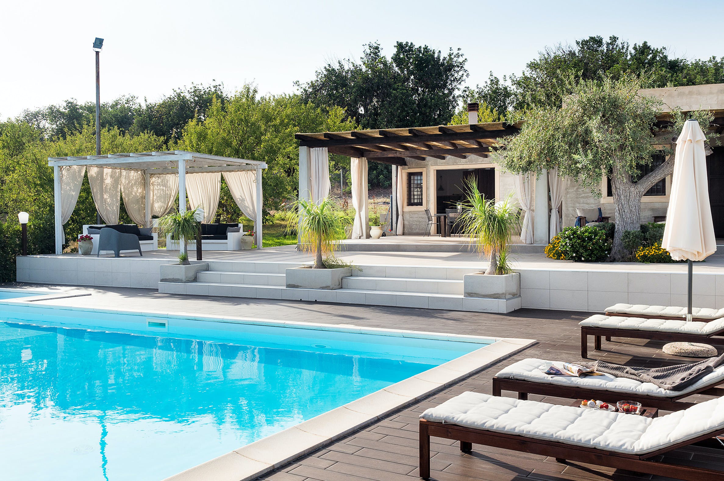 Villa Levante Cavagrande Noto: Luxury 2-Bedroom Villa with Private Pool and Spa, Val di Noto