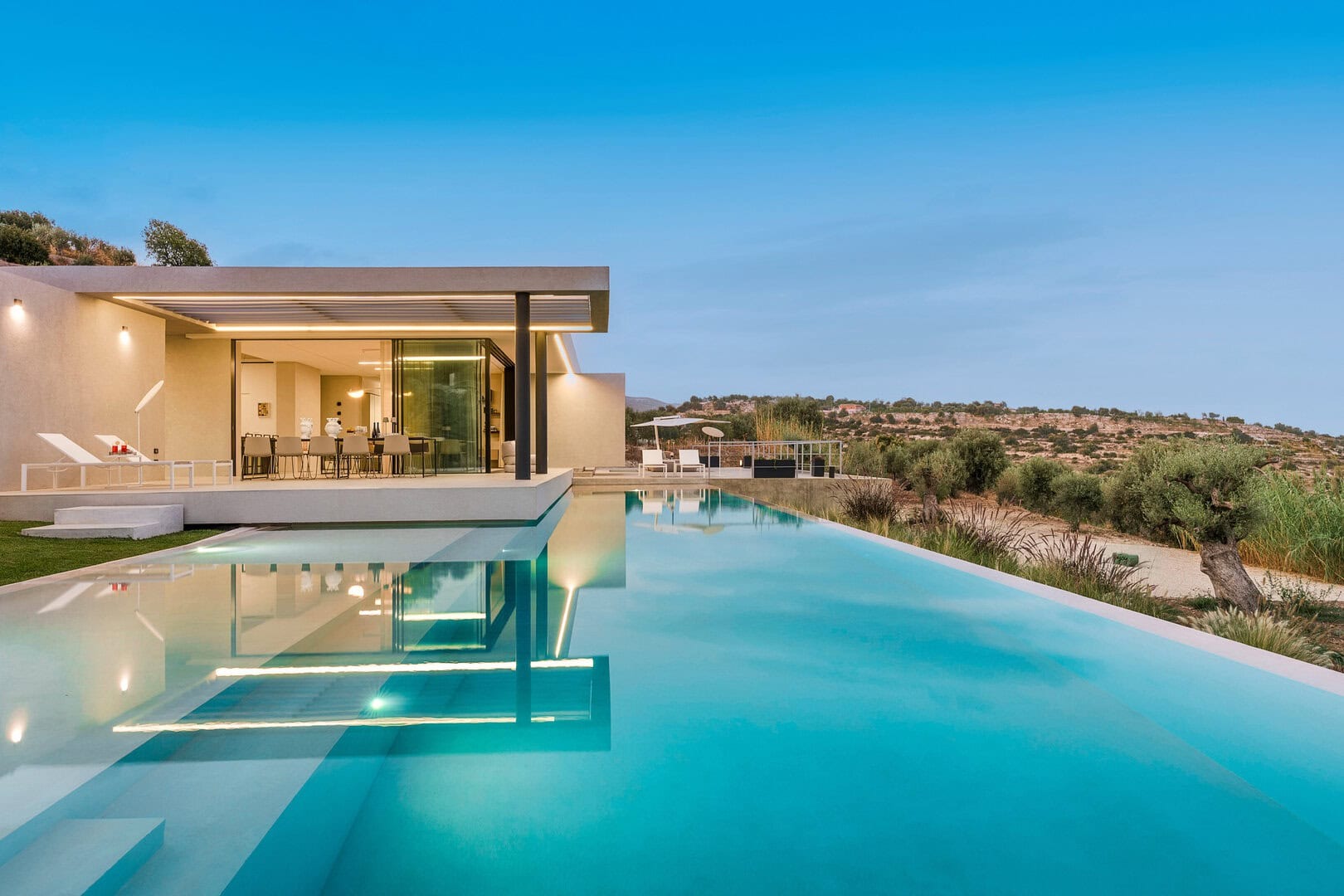 Villa Levante Corleone Noto: Luxury 4-Bedroom Villa with Infinity Pool and Sea Views, Val di Noto