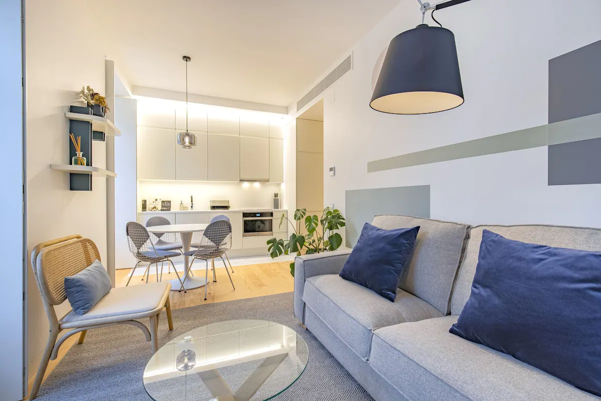 Villa Levante Entrecampos Lisboa: Luxury 2-Bedroom Apartment with Air-Con and Private Parking, Campo Pequeno Lisbon