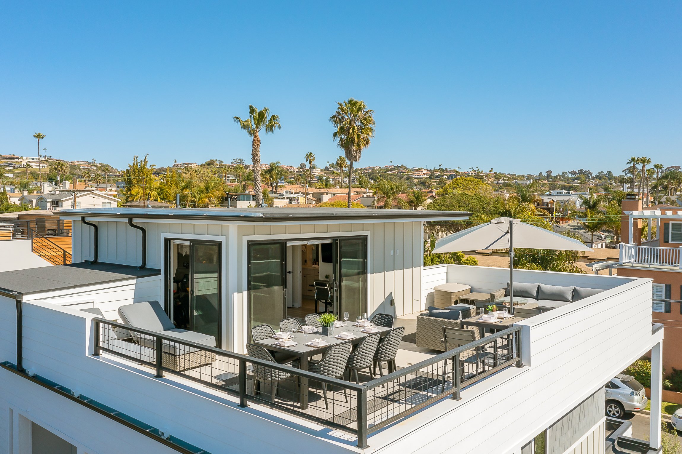Villa Levante La Jolla San Diego: Luxury 4-Bedroom Townhouse with Hot Tub and Sea Views, San Diego County