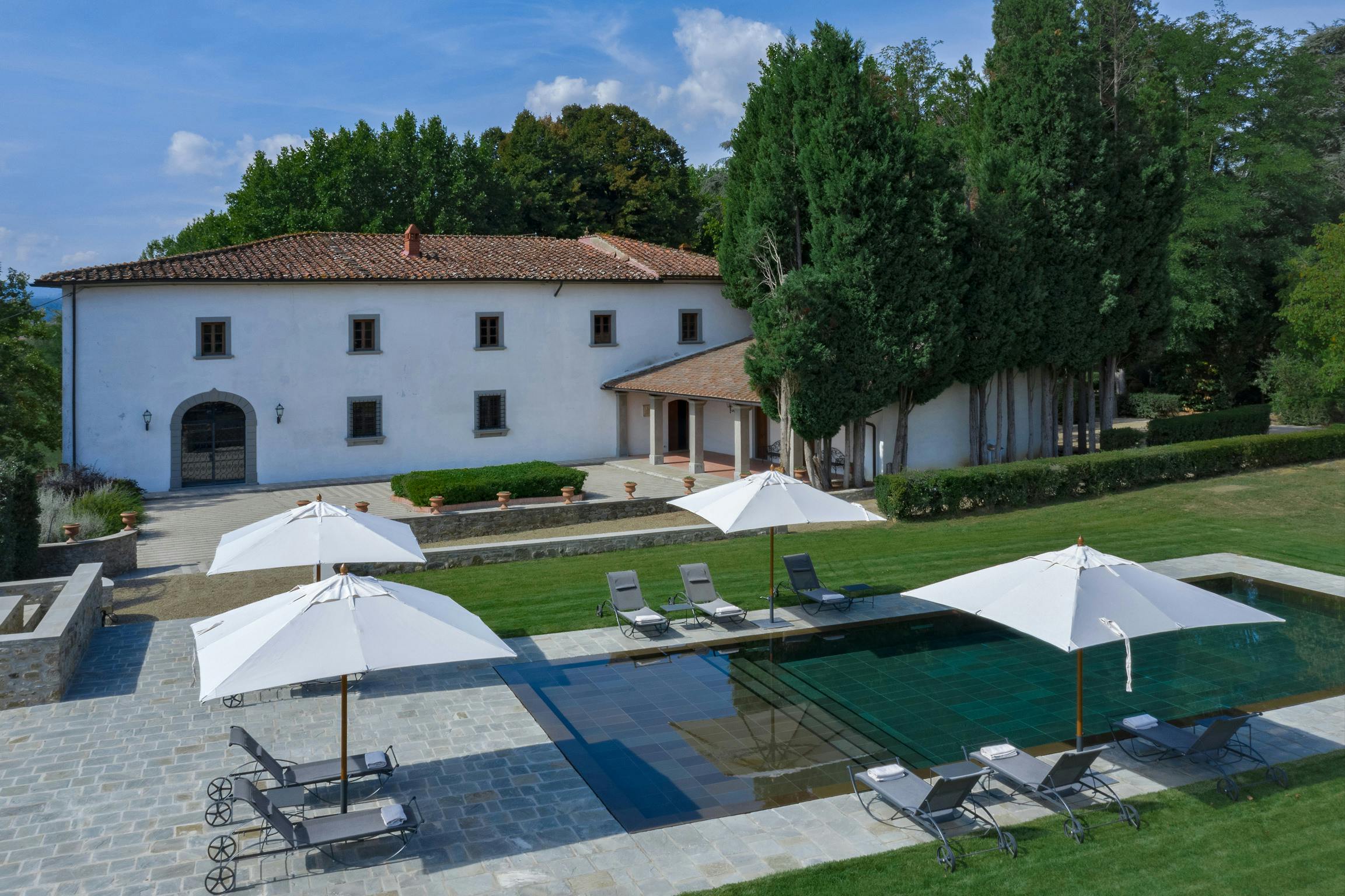 Villa Levante Matassino Arezzo: Luxury 9-Bedroom Villa with Private Pool and Chef in Tuscany