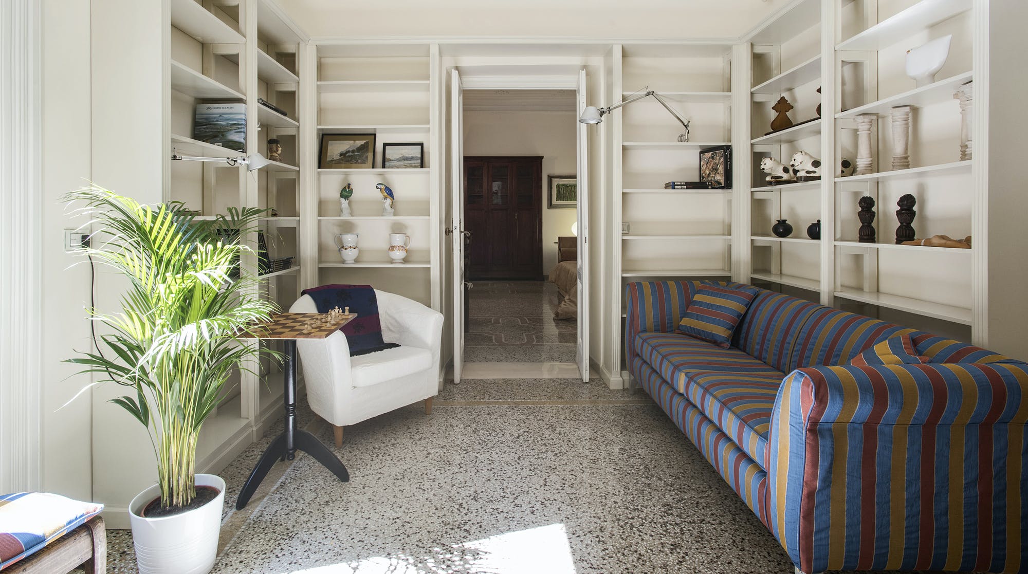 Villa Levante Ninfeo Coppedè Roma: Charming 2-Bedroom Townhouse Apartment Rental with Air-Con in Coppedè, Rome