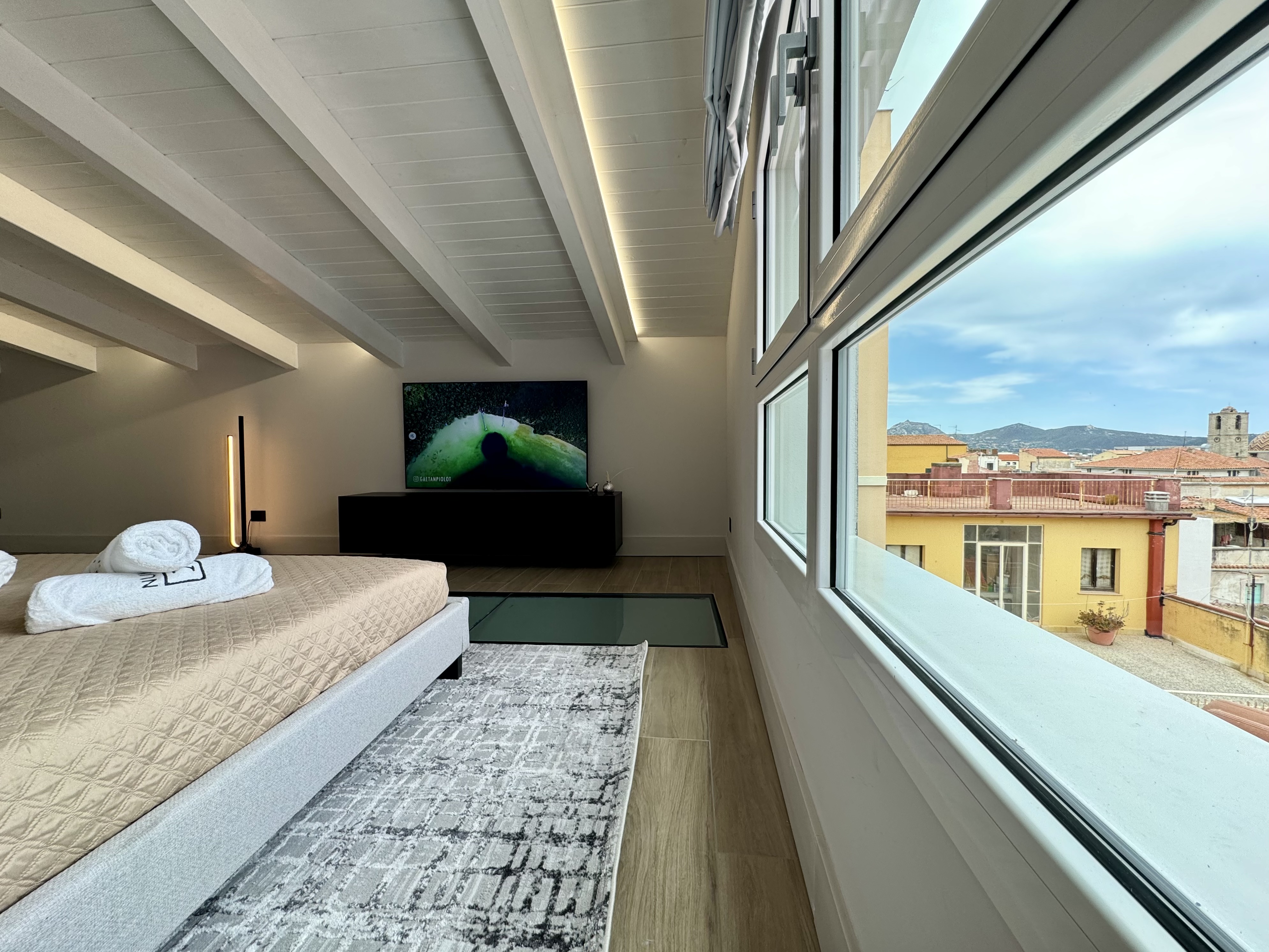 Villa Levante Pittulongu Olbia: Luxury 1-Bedroom Apartment with Sea View and Spa, Olbia Sardinia North