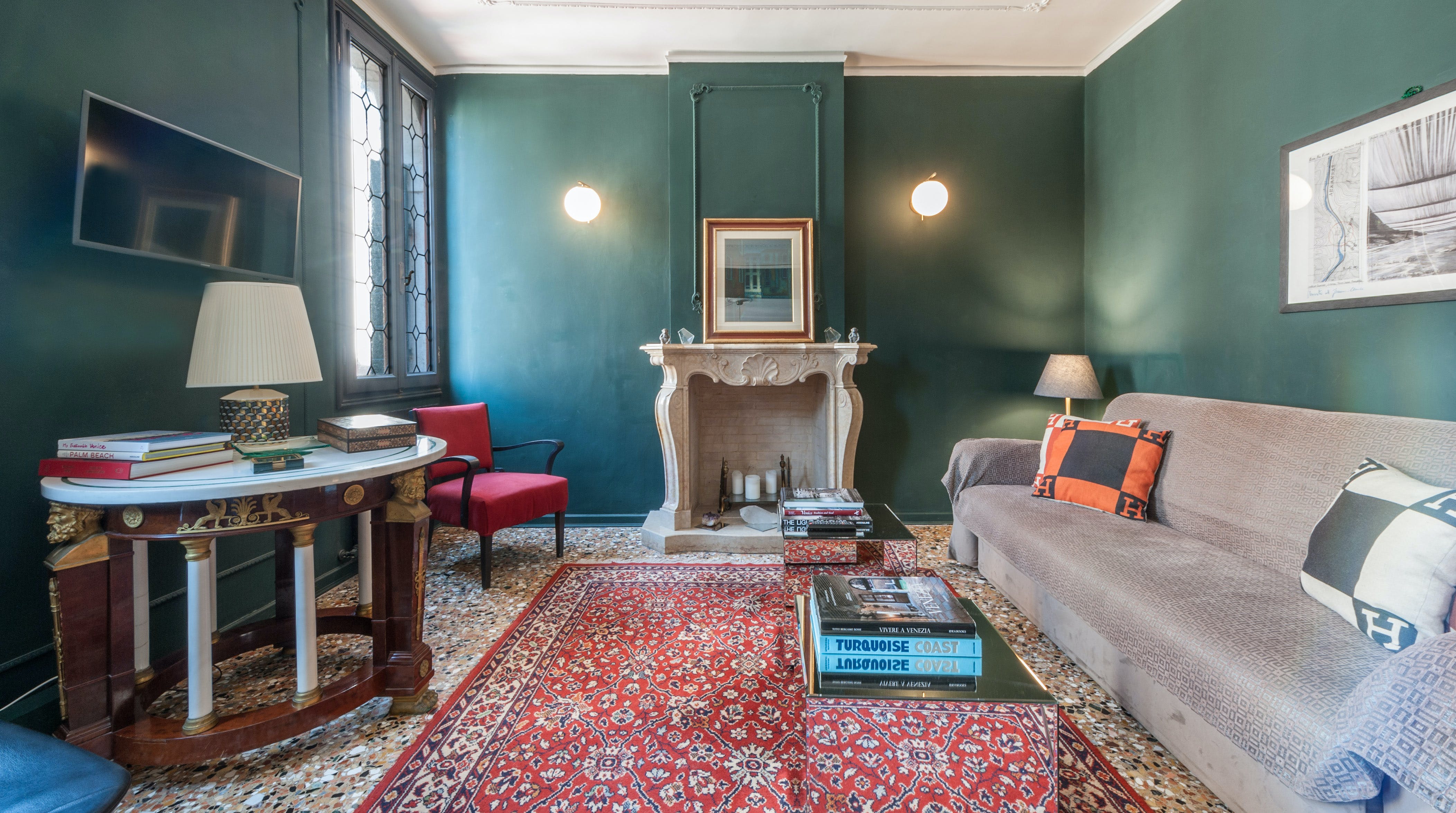 Villa Levante San Barnaba Venezia: Luxury 2-Bedroom Apartment with Sea View and Spa, Venice, San Marco