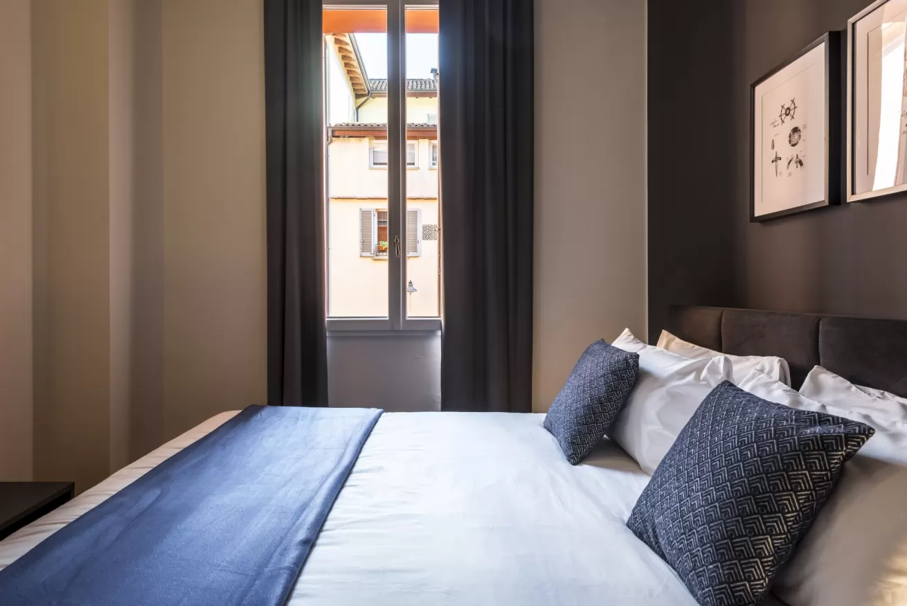 Villa Levante San Luca Bologna: Luxury 2-Bedroom Apartment with Spa and Air-Con in Bologna
