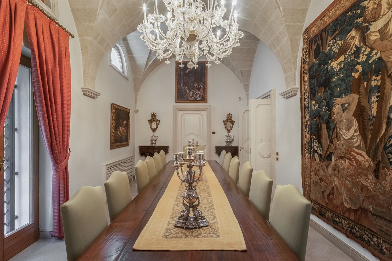 Villa Levante Sant’Irene Lecce: Luxury 5-Bedroom Apartment with Pool and Sea Views, Lecce