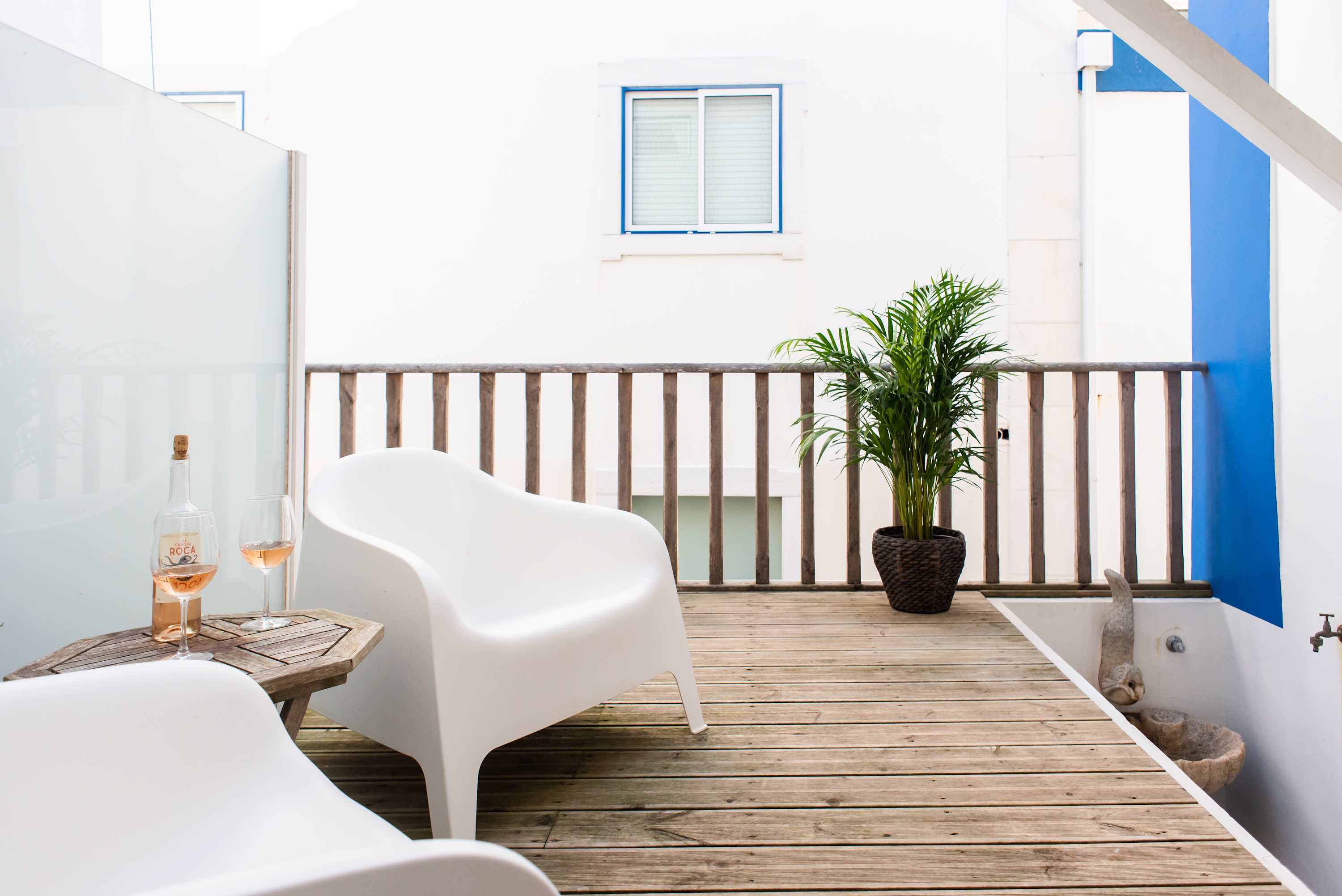 Villa Levante São Lourenço Lisbon: Luxury 3-Bedroom Flat with Sea Views and Private Parking, Lisbon
