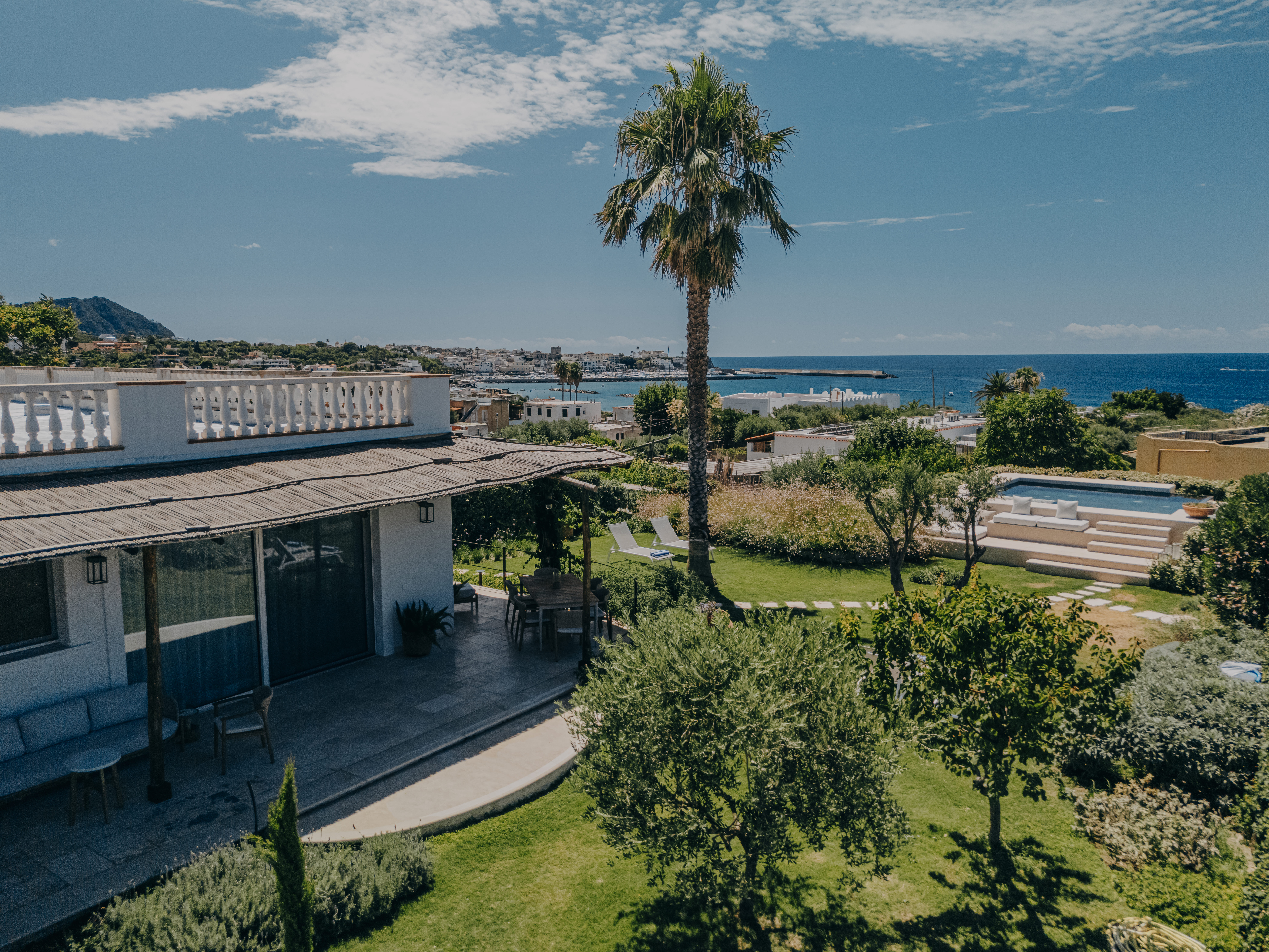 Villa Levante Scoglio Forio: Spacious 5-Bedroom Villa with Infinity Pool and Sea Views, Ischia
