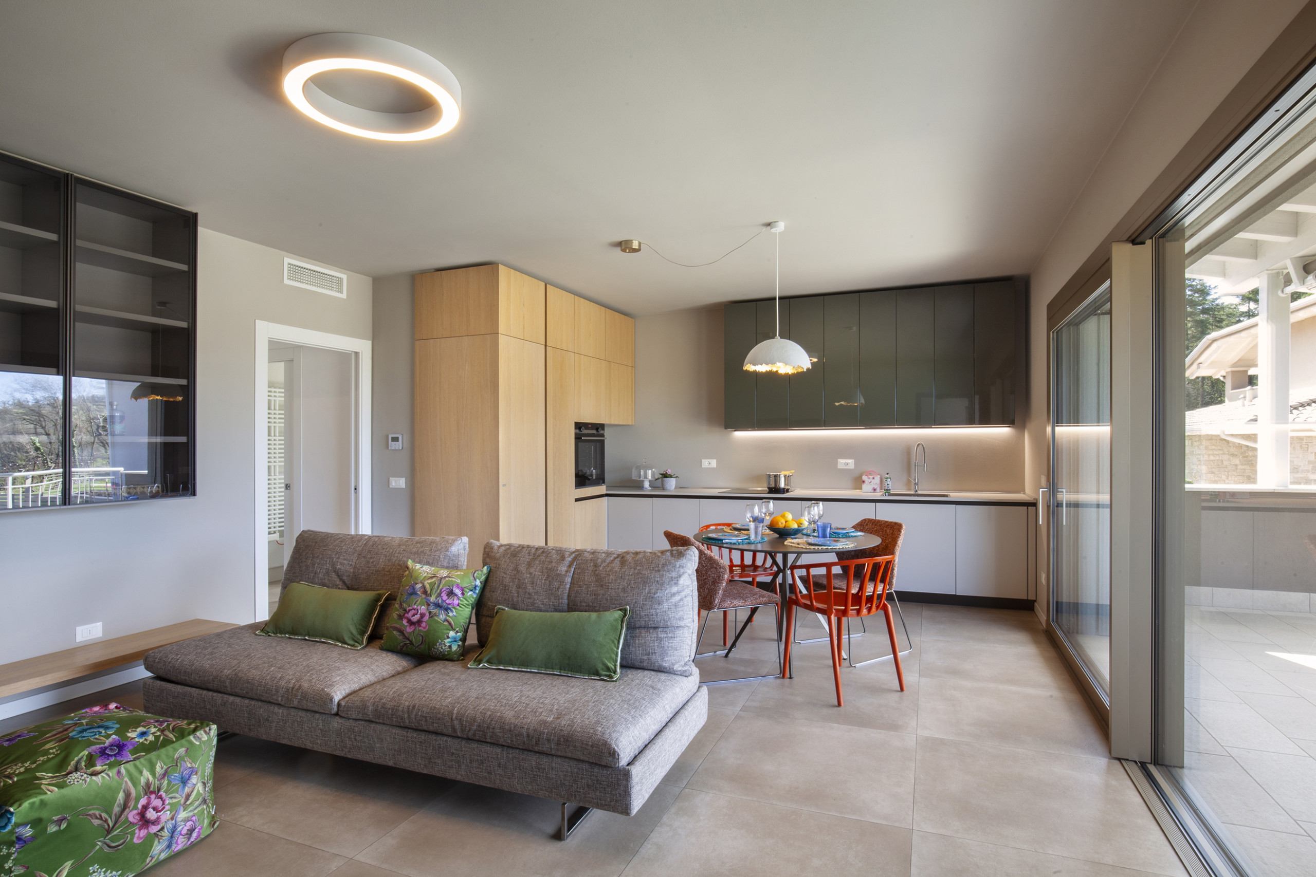 Villa Libeccio Valdonega Verona: Luxury 2-Bedroom Apartment with Pool and Parking, Verona