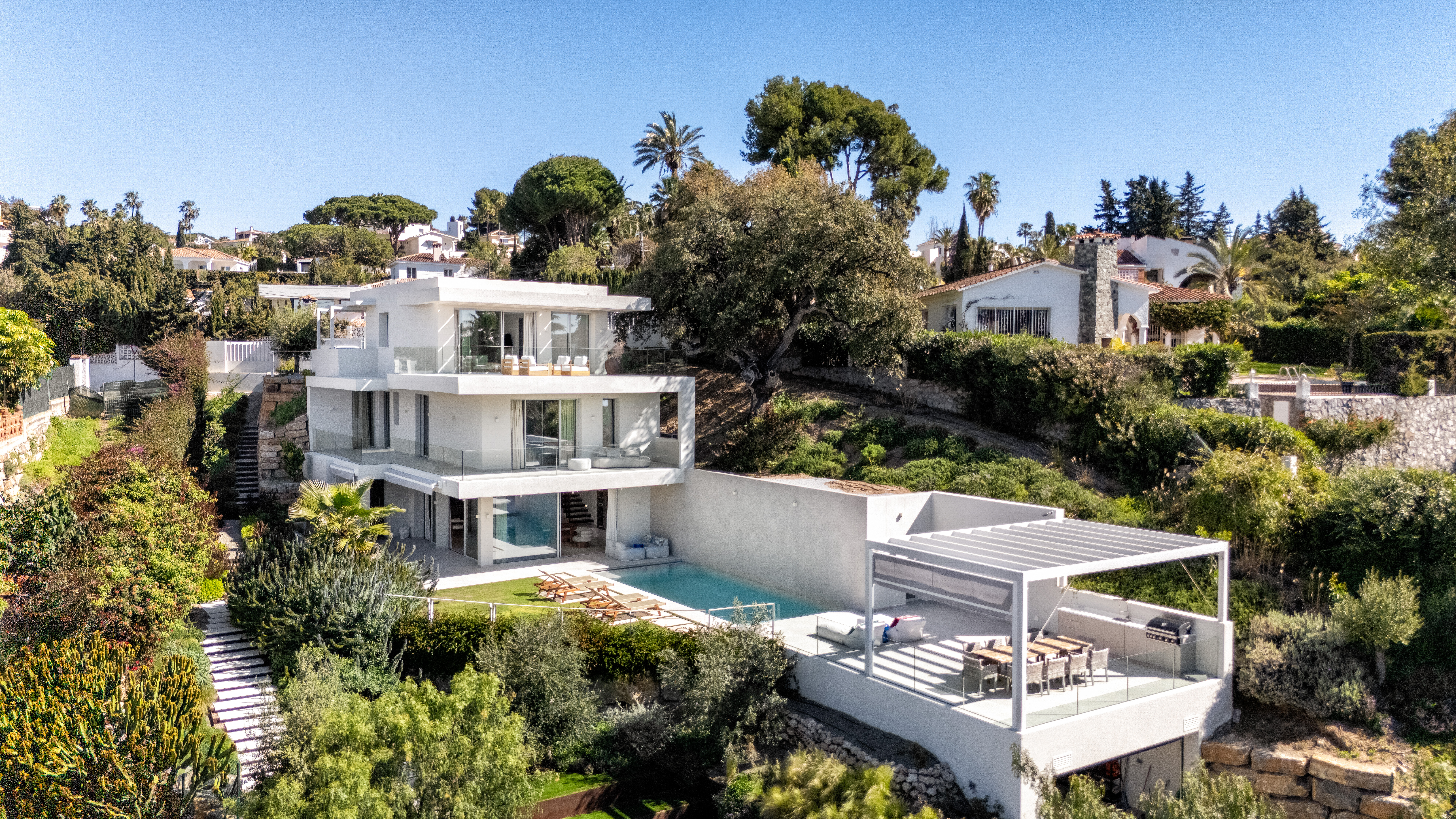 Villa Llevant Alcaucín Málaga: Luxury 5-Bedroom Villa with Private Pool and Sea Views, Costa Del Sol