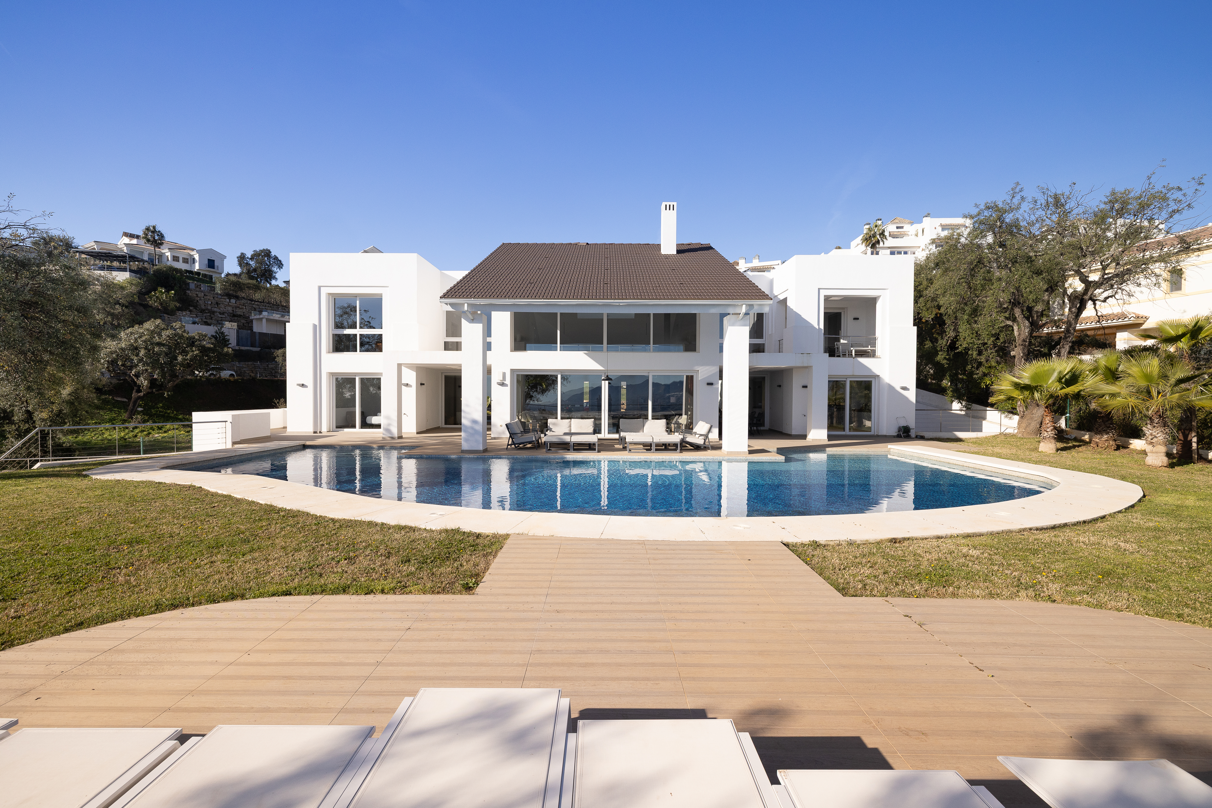 Villa Llevant Elviria Malaga: Luxury 7-Bedroom Villa with Private Pool and Sea Views, Costa Del Sol