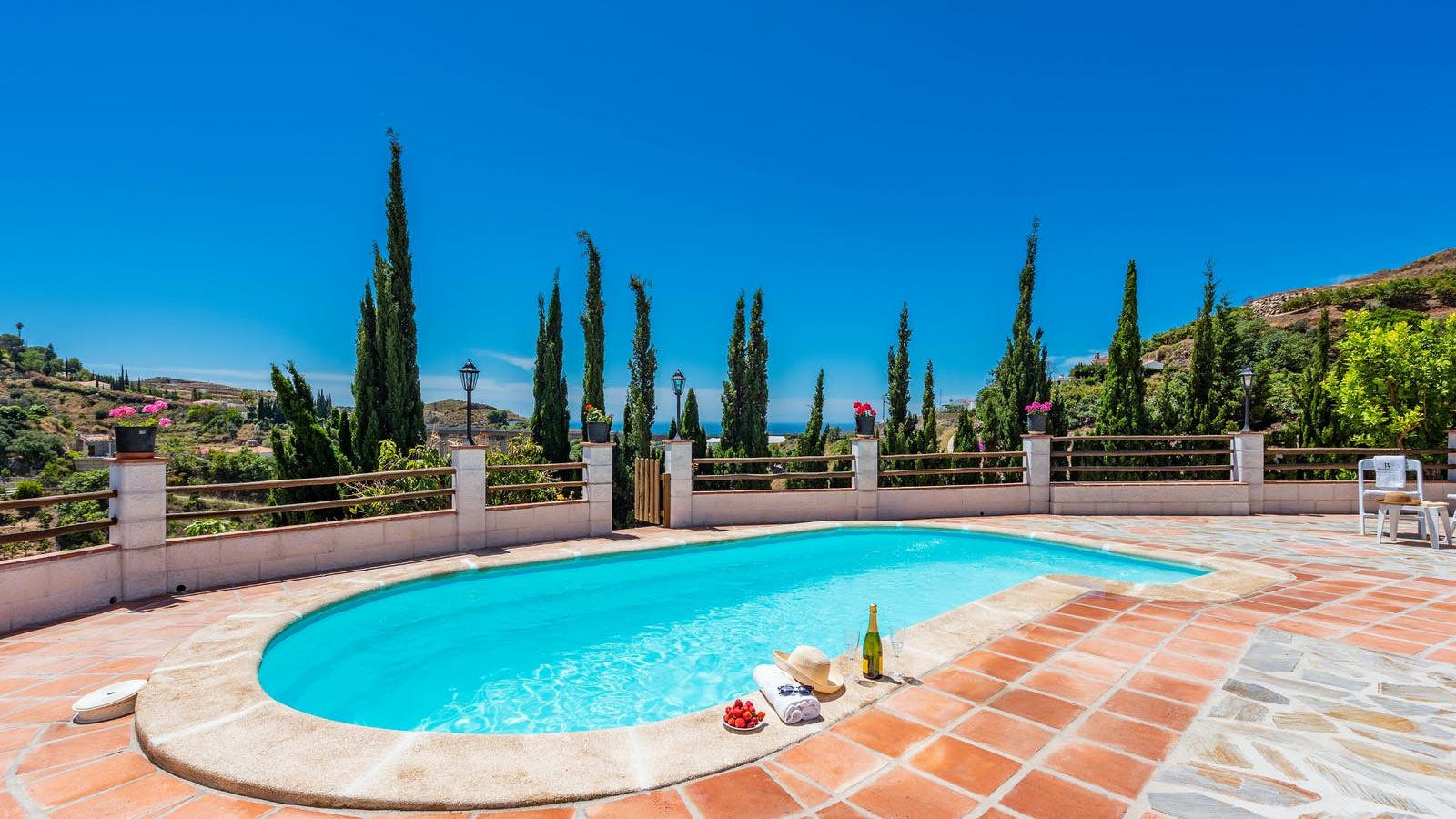 Villa Llevant Maro Nerja 62680: Luxury 3-Bedroom Villa with Sea Views and Private Pool, Nerja