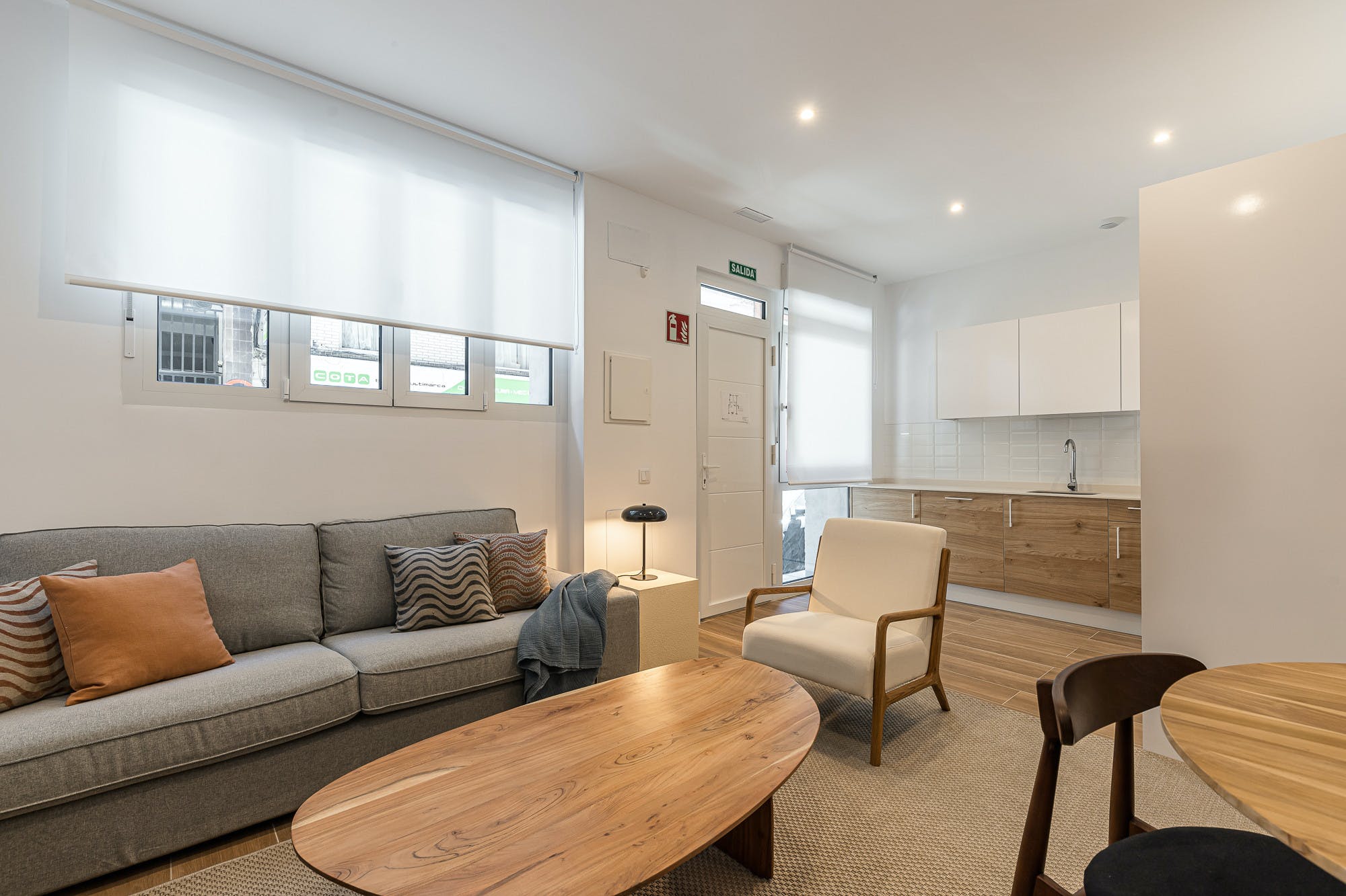Villa Llevant Palacio Madrid: Luxury 2-Bedroom Apartment with Spa and Air-Con, Opera y Palacio Real Madrid