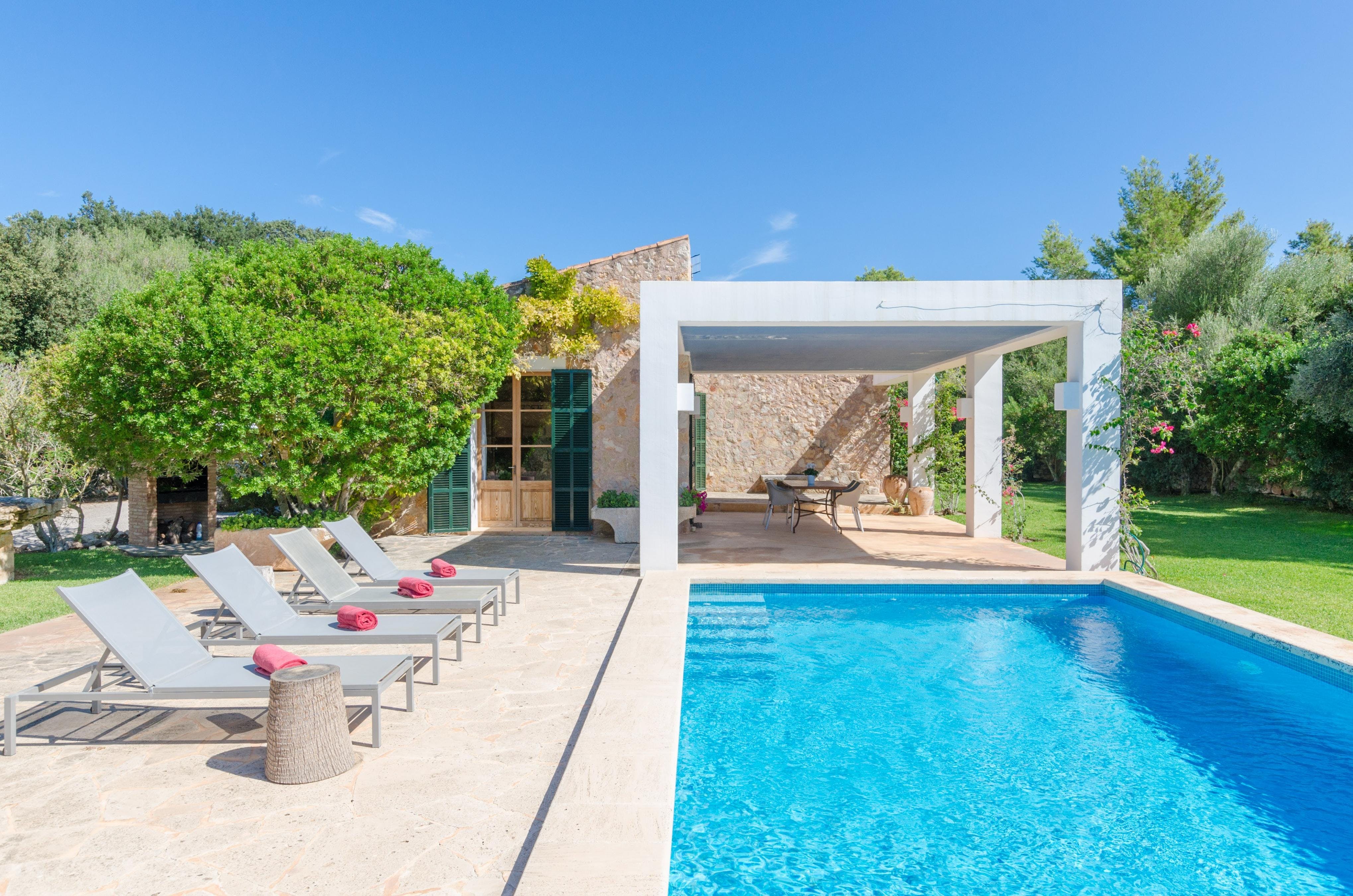 Villa Llevant Son Servera Cala Millor: Luxury 2-Bedroom Villa with Pool and Sea Views, Cala Millor Mallorca