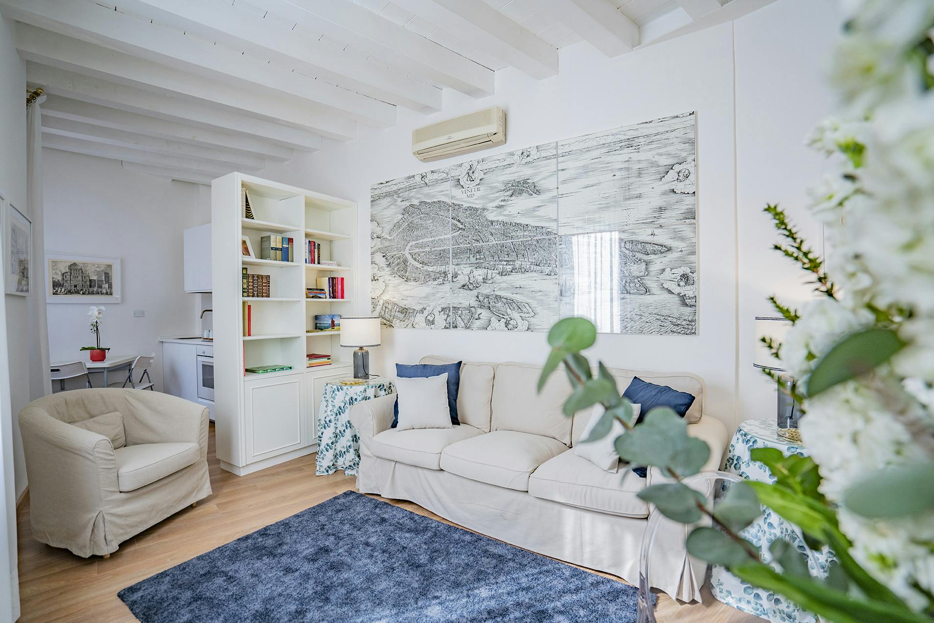 Villa Maestrale San Zaccaria Venezia: Luxury 2-Bedroom Apartment with Seaview and Spa in San Marco, Venice