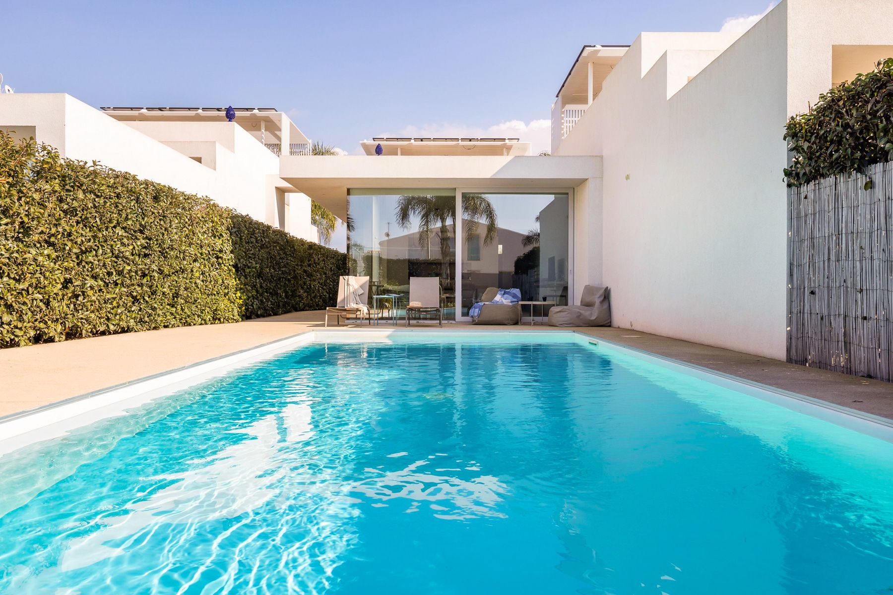 Villa Mandorlo Ibla Ragusa: 2-Bedroom Villa with Private Pool and Hot Tub Near Ragusa’s