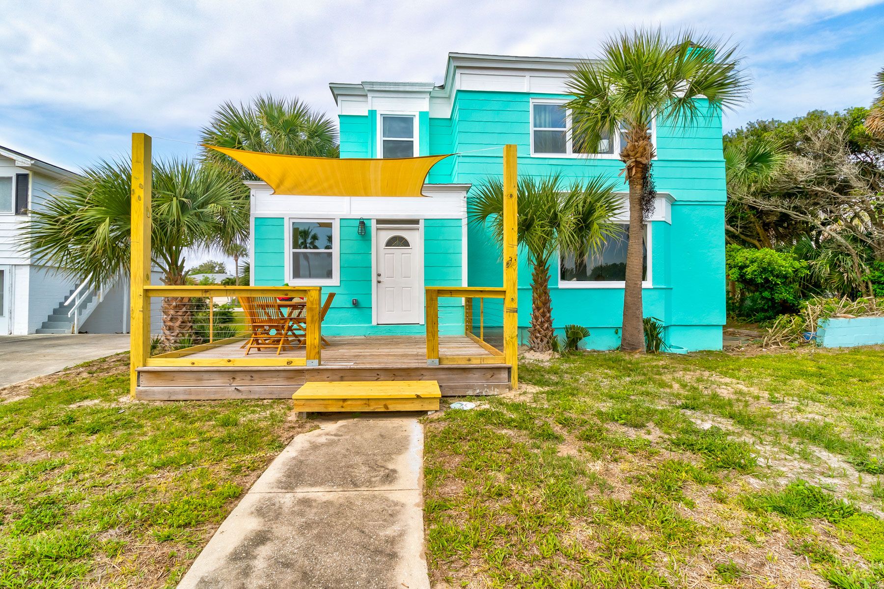Villa Marejada Seabreeze Daytona: 5-Bedroom Beachside Villa with Games Room and Spa in Daytona