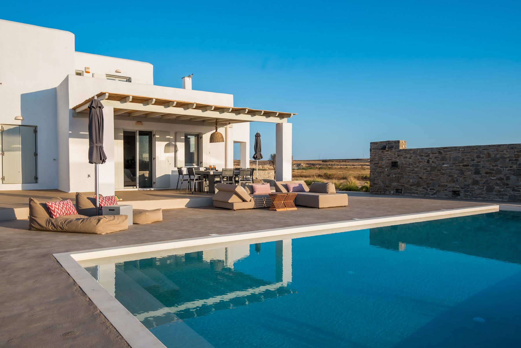 Villa Meltem Apikia Paros: 5-Bedroom Seaview Villa with Private Pool & Spa near Naoussa