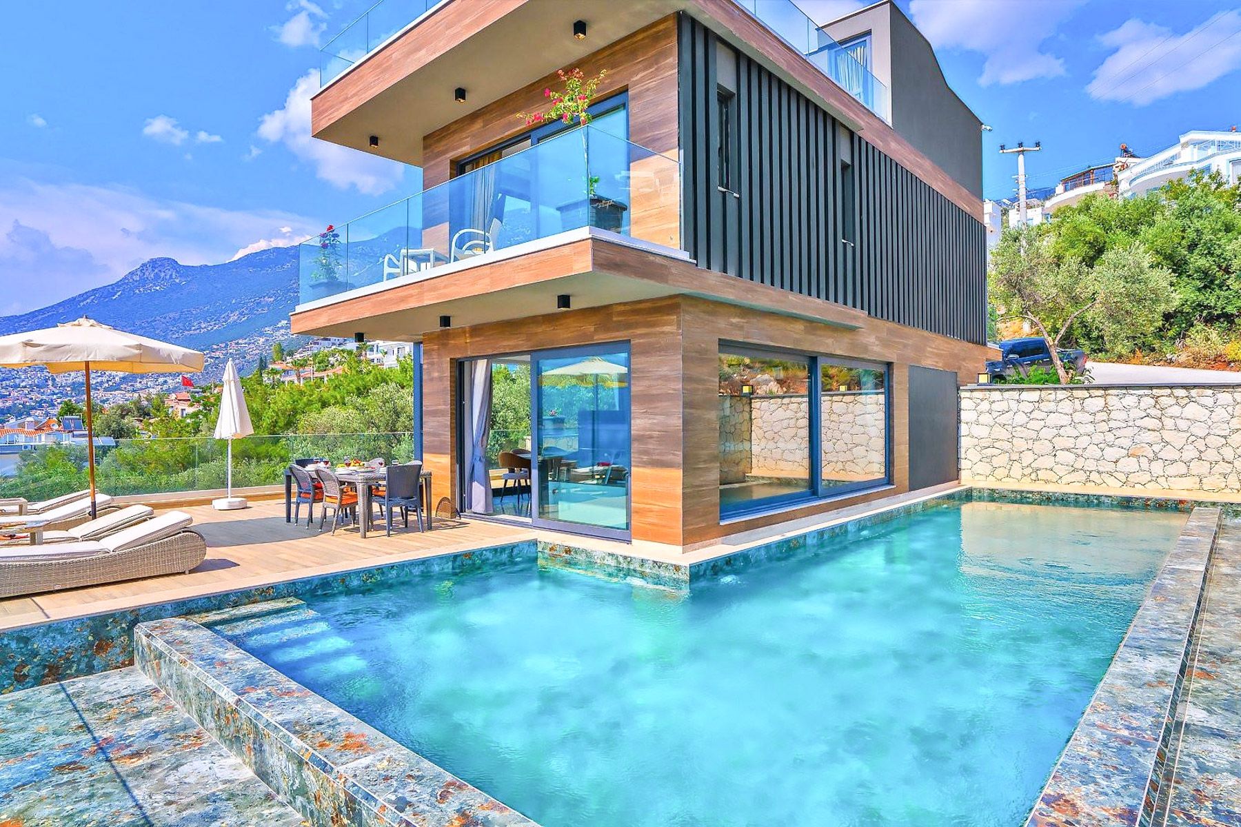 Villa Mercan Kalamar Kalkan: 4-Bedroom Sea View Villa with Private Pool and Hot Tub in Ka