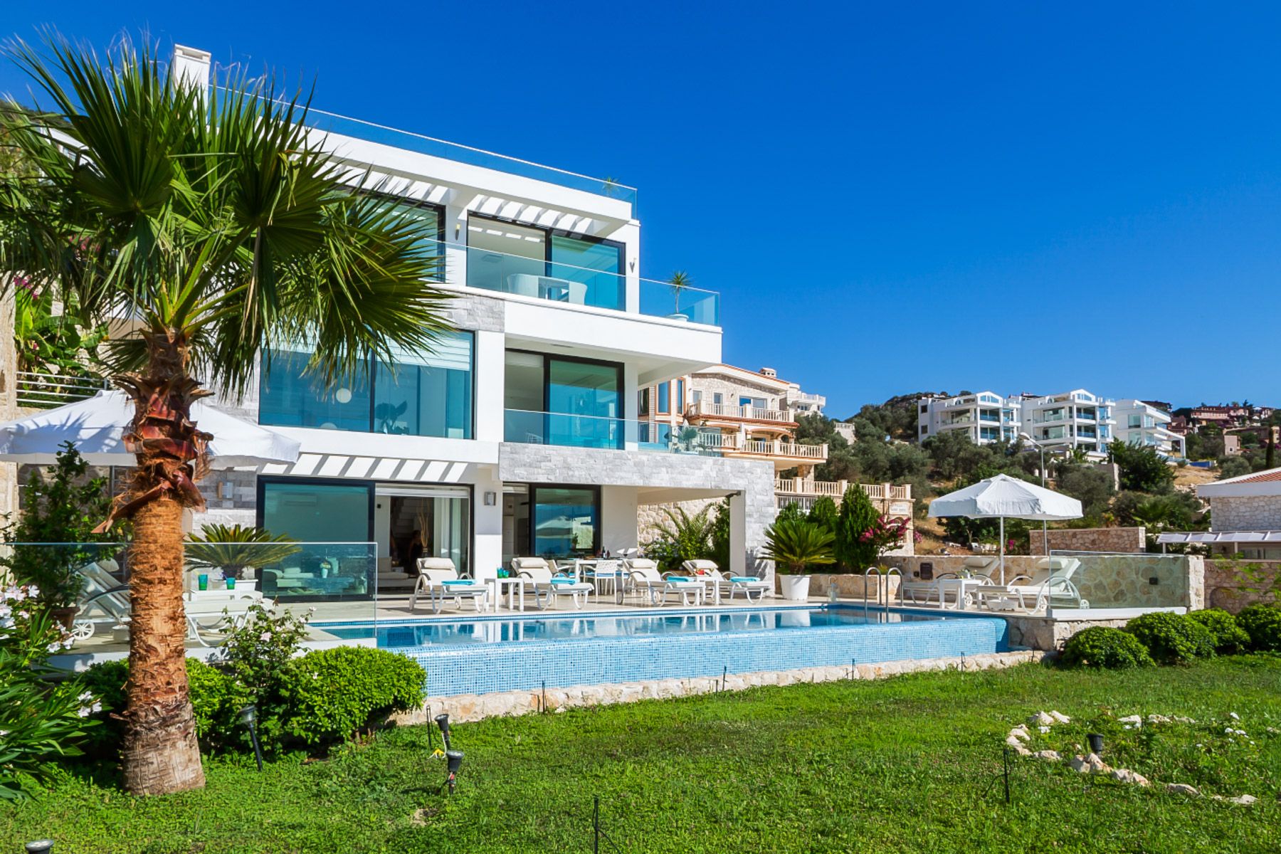 Villa Mercan Kömürlük Turkey: 4-Bedroom Infinity Pool & Panoramic Sea Views in Kalkan, Tur