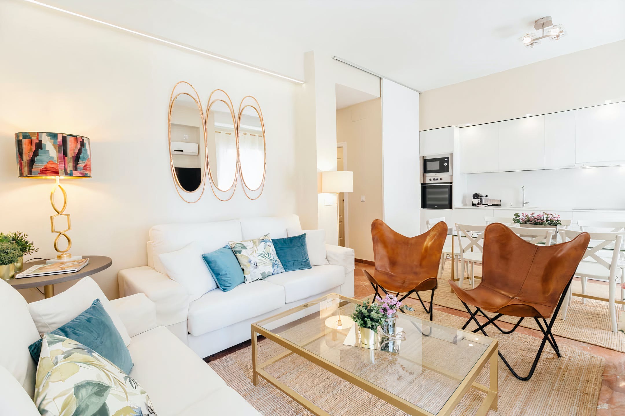 Villa Carmesí Punta de la Mora El Arenal: Luxury 3-Bedroom Apartment with Air-Con and Family-Friendly Features, Sevilla El Arenal
