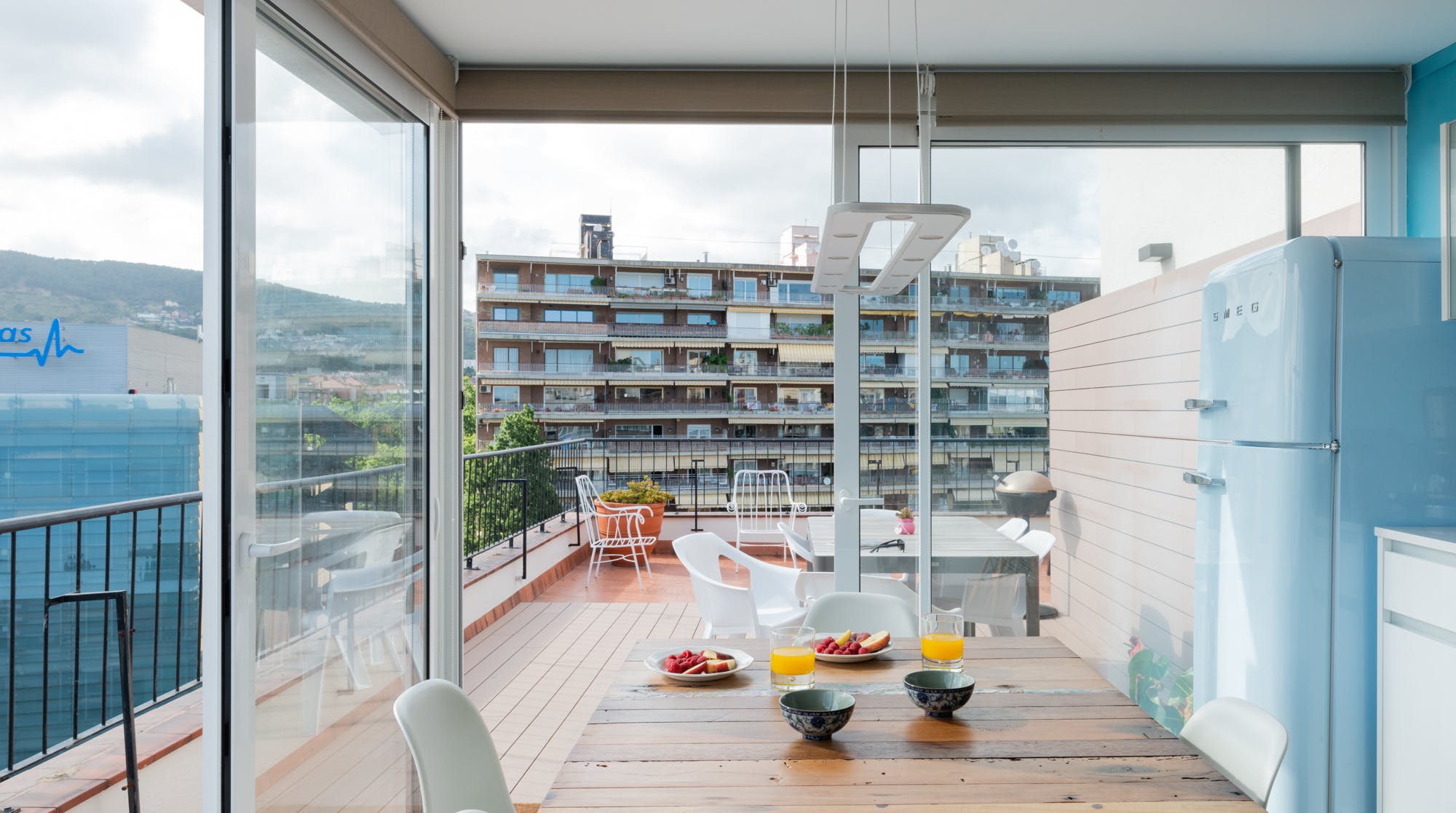 Villa Mestral Can Clota Barcelona: Luxury 3-Bedroom Apartment with Sea Views and Air Conditioning, Barcelona Sants-Les Corts