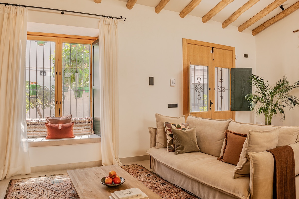Villa Mestral Cancelada Estepona 1460210: Luxury 2-Bedroom Villa with Sea Views and Spa, Estepona Malaga Region