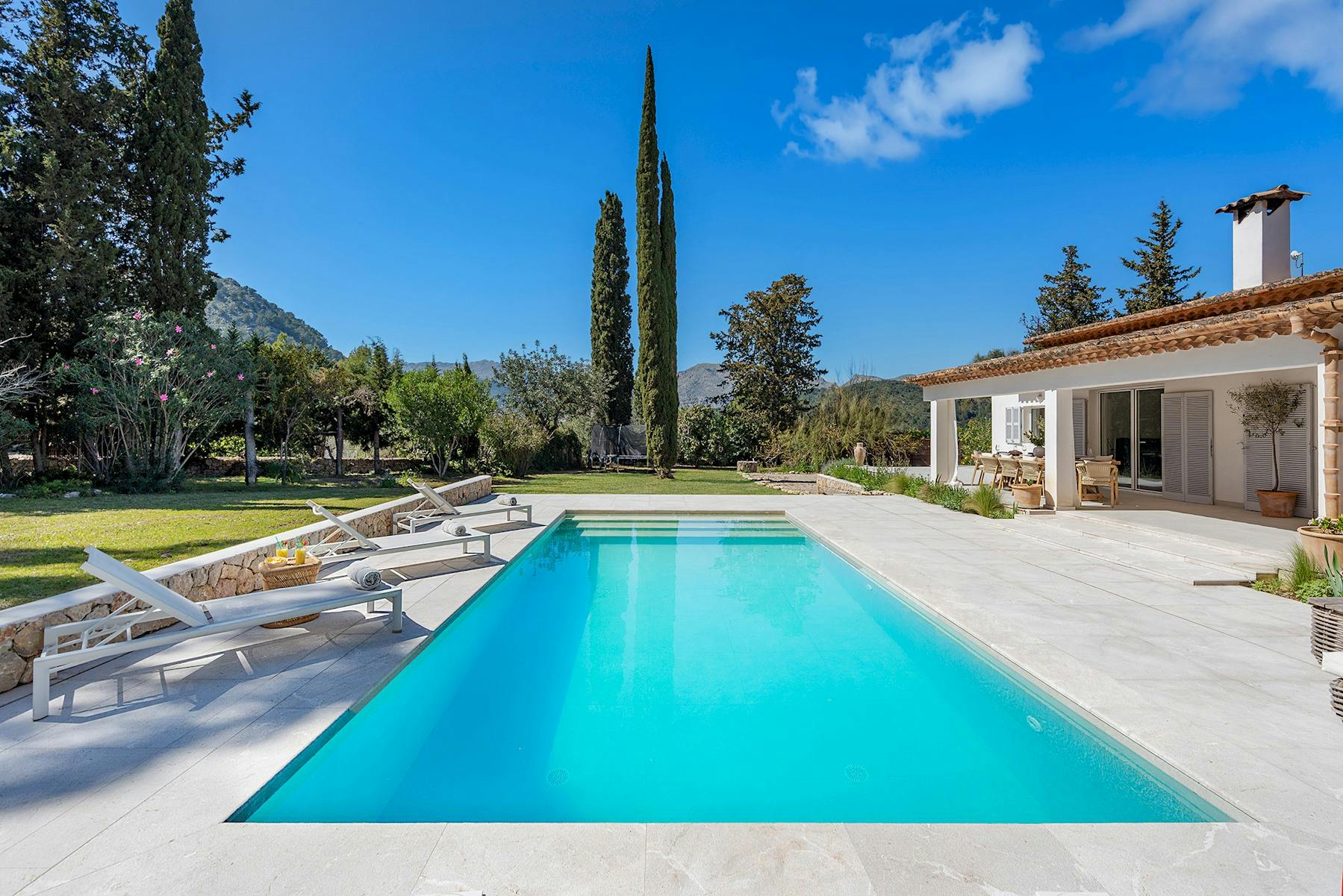 Villa Mestral Finca Formentor Pollença: Luxury 4-Bedroom Villa with Private Pool and Spa, Pollença Mallorca