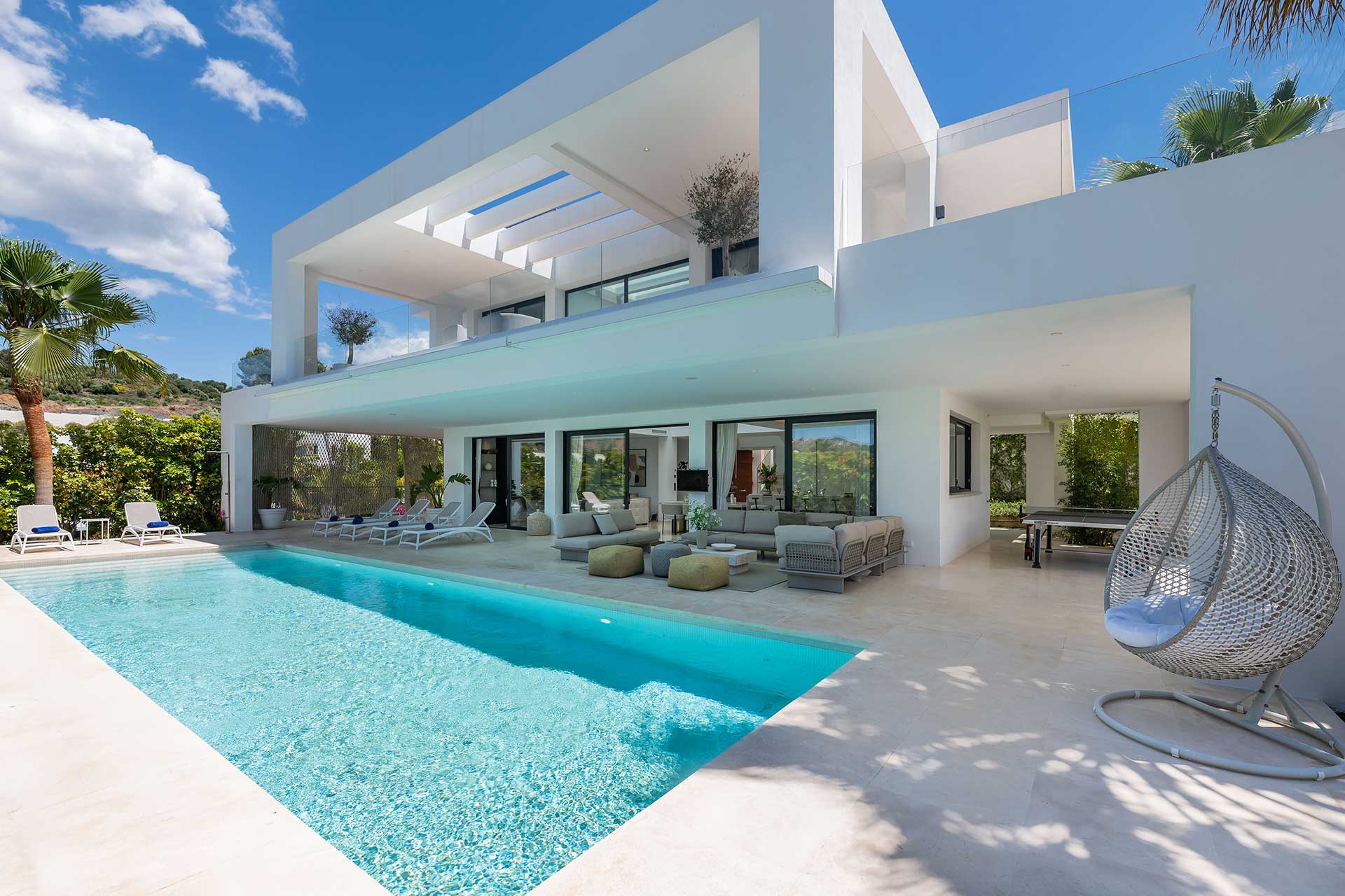 Villa Mestral Guadalobón San Pedro 1211069: Luxury 5-Bedroom Villa with Private Pool and Sea Views, San Pedro de Alcántara