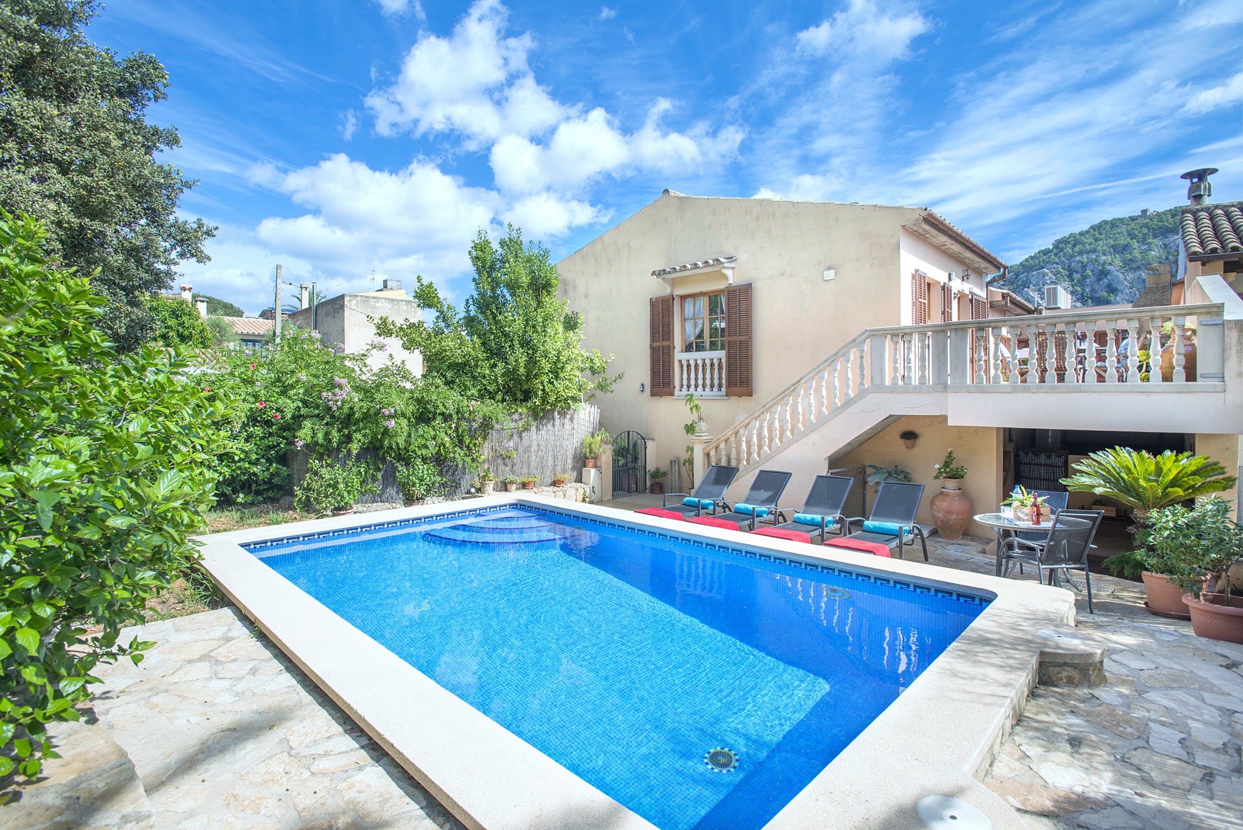 Villa Mestral Llenaire Pollença 69926: Luxury 3-Bedroom Apartment with Sea View and Pool, Pollença Mallorca