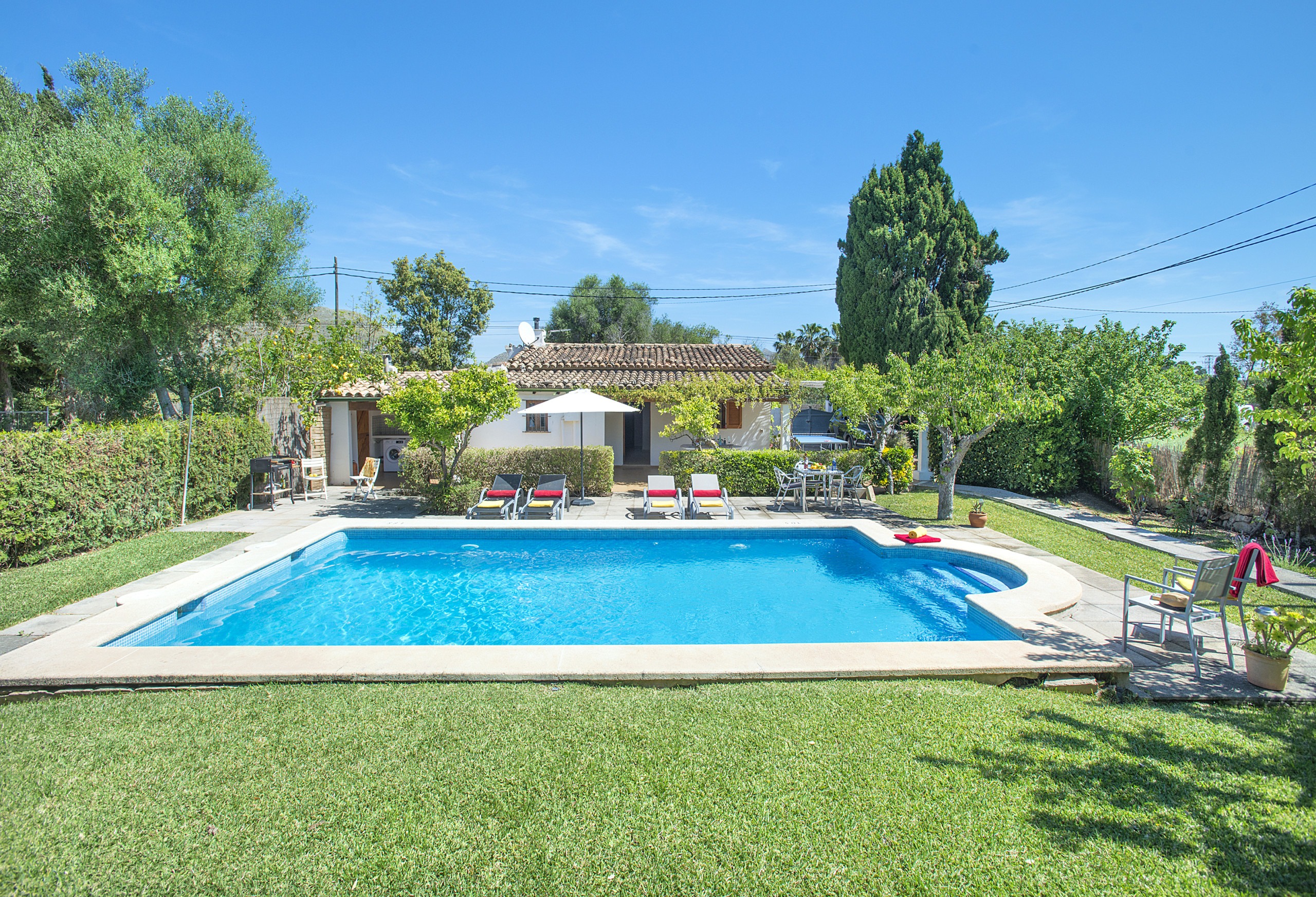 Villa Mestral Llenaire Pollença 69927: Luxury 2-Bedroom Villa with Private Pool and Sea Views, Pollença