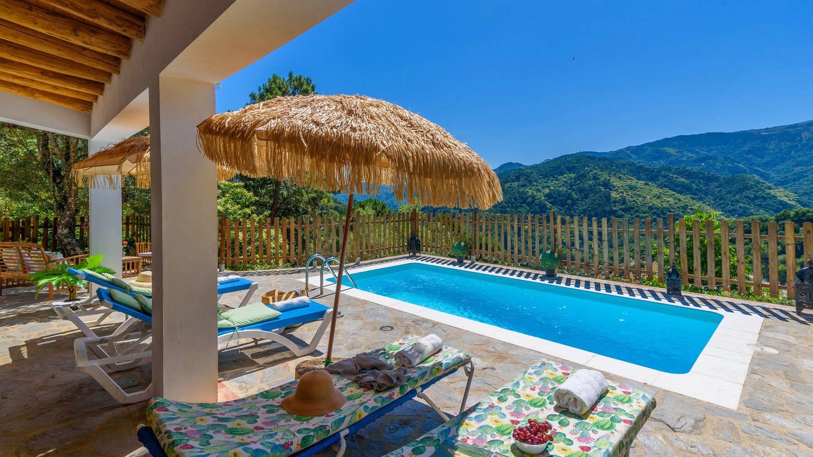 Villa Mestral Montejaque Ronda: Luxury 4-Bedroom Villa with Private Pool and Spa, Ronda
