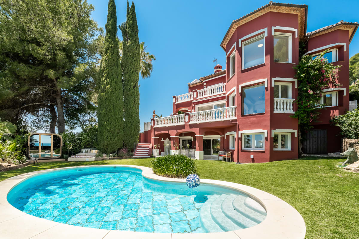 Villa Mestral Peñoncillo Marbella: Luxury 4-Bedroom Villa with Private Pool and Sea Views, Marbella