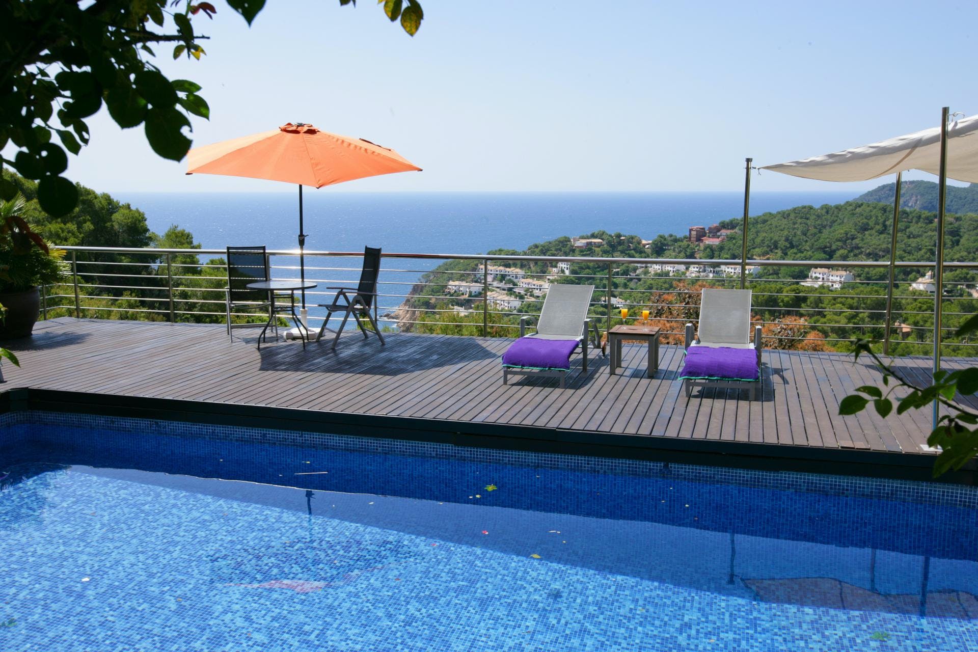 Villa Mestral Sant Sebastià Llafranc: Luxury 3-Bedroom Apartment with Private Pool and Sea Views, Llafranc
