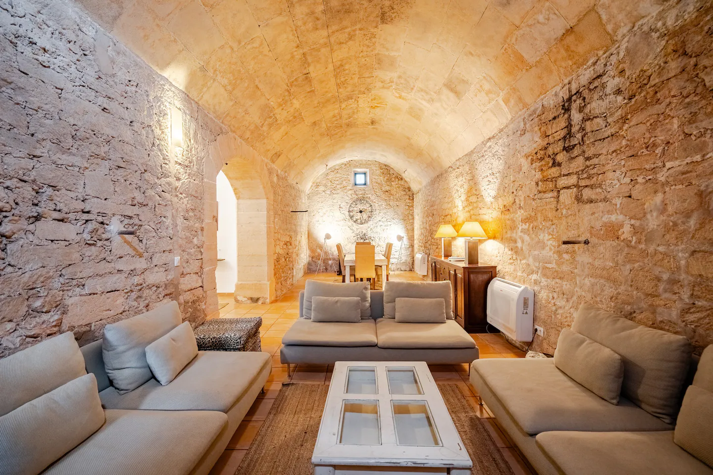 Villa Migjorn Alqueria Llucmajor: Luxury 4-Bedroom Villa with Private Pool and Spa in Migjorn Mallorca