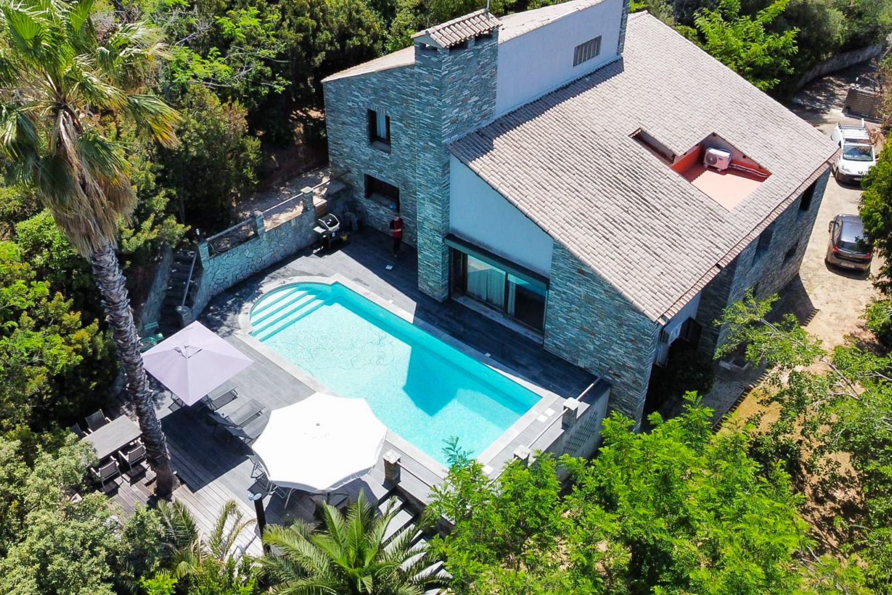 Villa Myrte Fornali Saint-Florent: 5-Bedroom Seaside Villa with Spa and Pool in Saint-Florent,