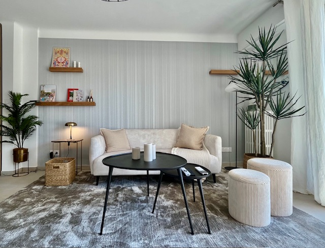 Villa Nacré Garoupe Antibes: Luxury 2-Bedroom Apartment with Private Parking and Air-Con, Antibes