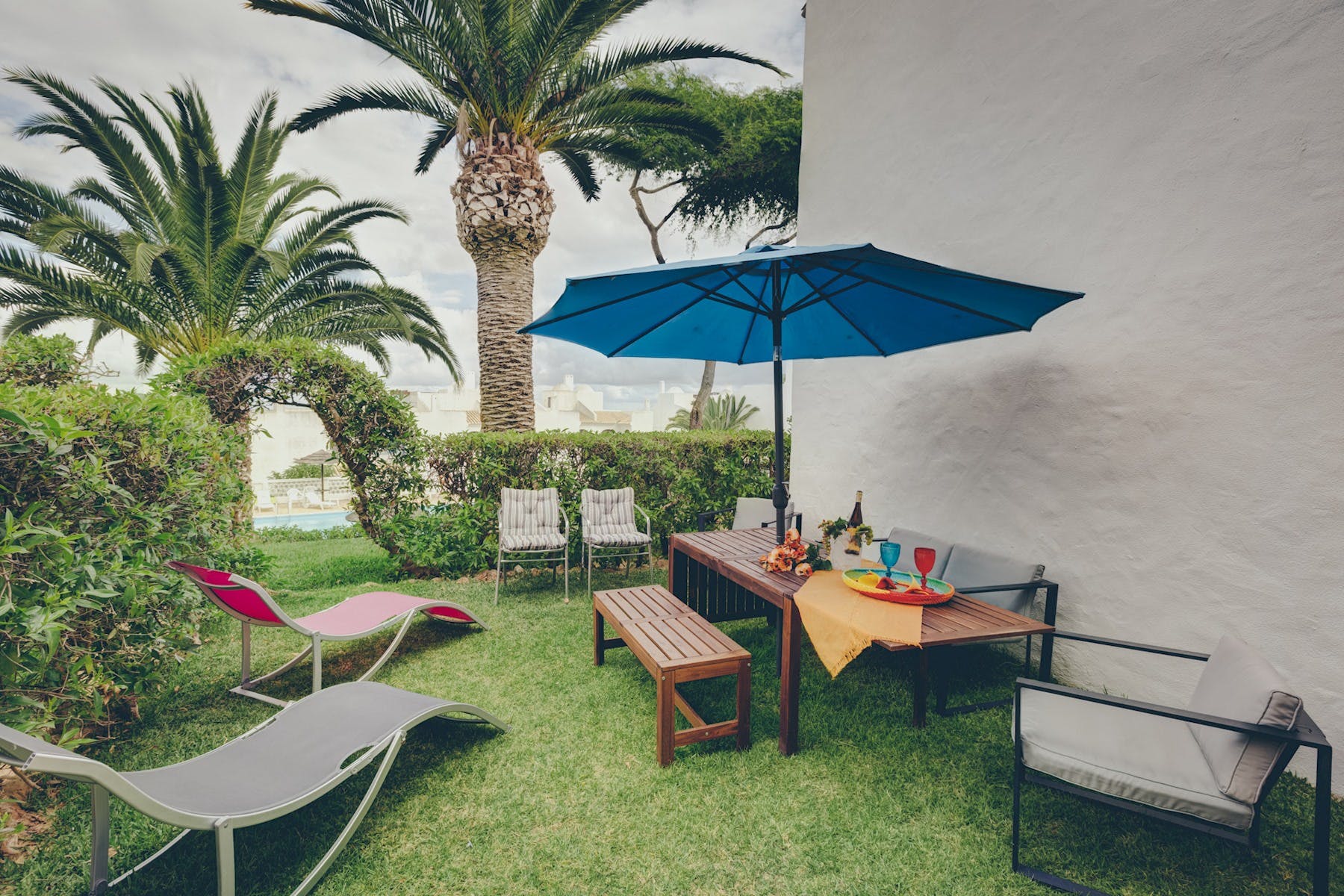 Villa Nortada Alegria Guia: Luxury 3-Bedroom Villa with Sea View and Shared Pool, Guia Algarve