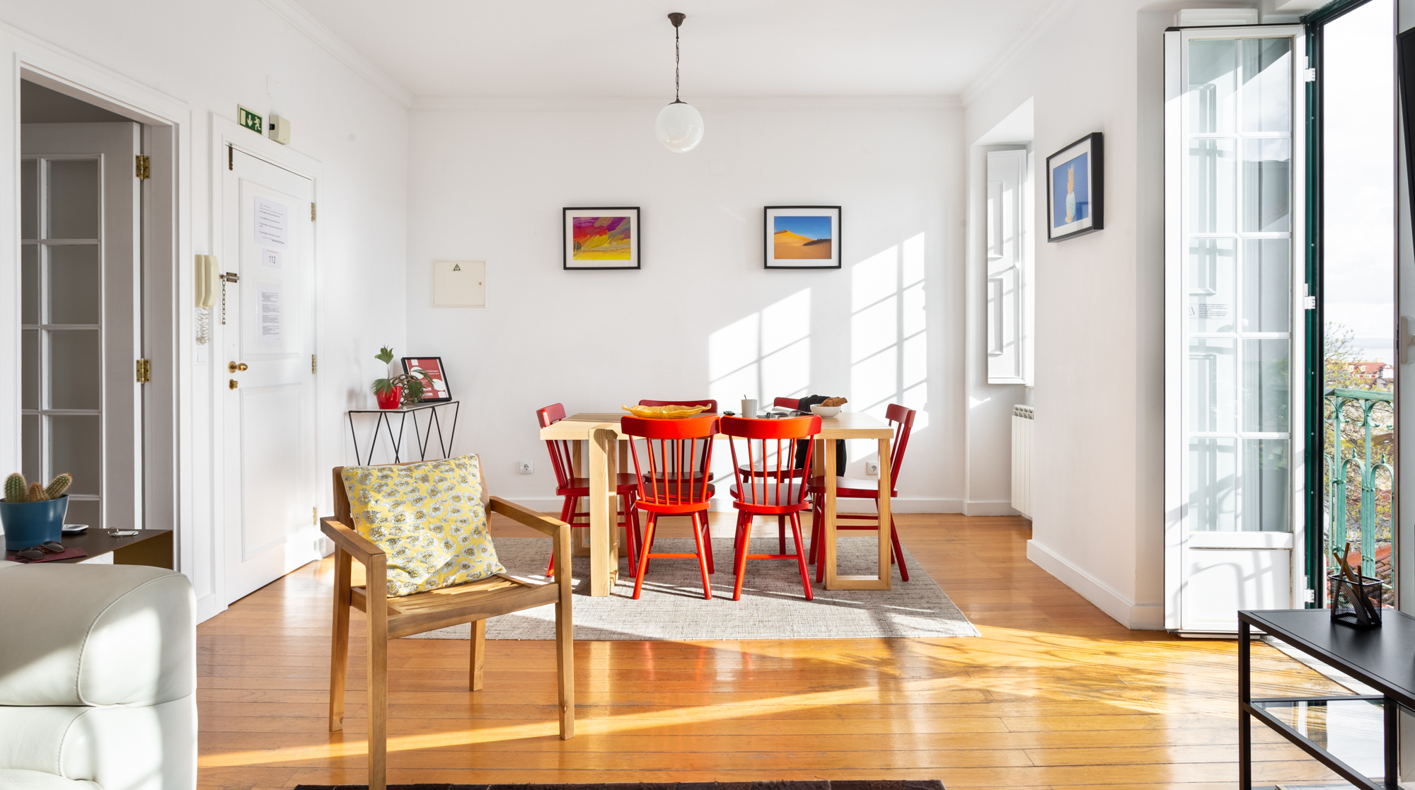 Villa Nortada Alegria Saldanha: Luxury 2-Bedroom Apartment with Seaview and Spa Facilities, Saldanha Lisbon