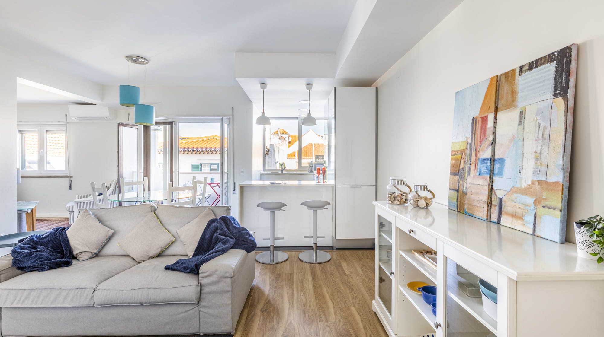 Villa Nortada Alvide Cascais: Bright 2-Bedroom Apartment with Sea Views and Air-Con in Cascais