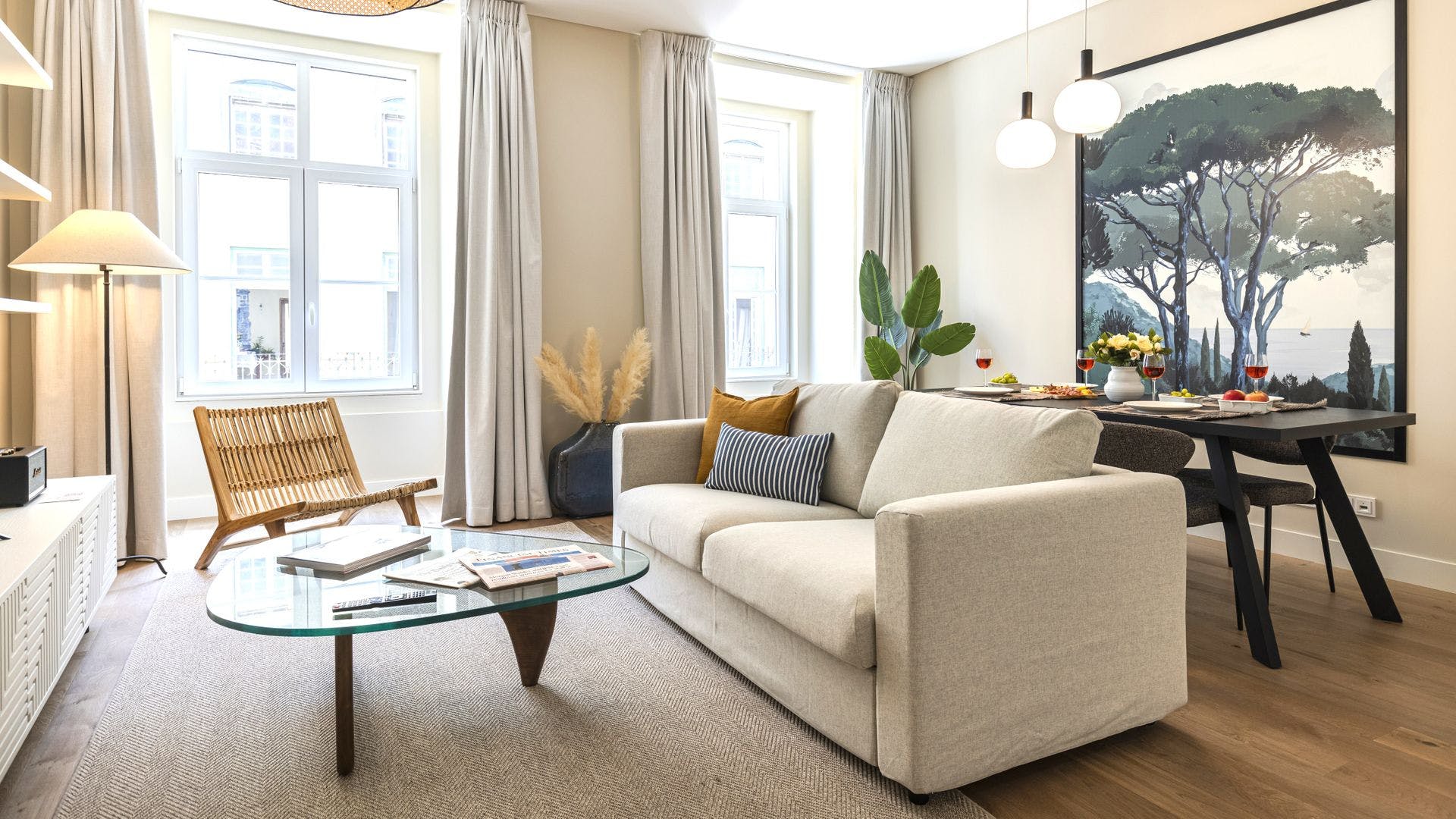 Villa Nortada Azulejo Santa Catarina Lisboa: Luxury 1-Bedroom Apartment with Seaview and Spa, Chiado Lisbon