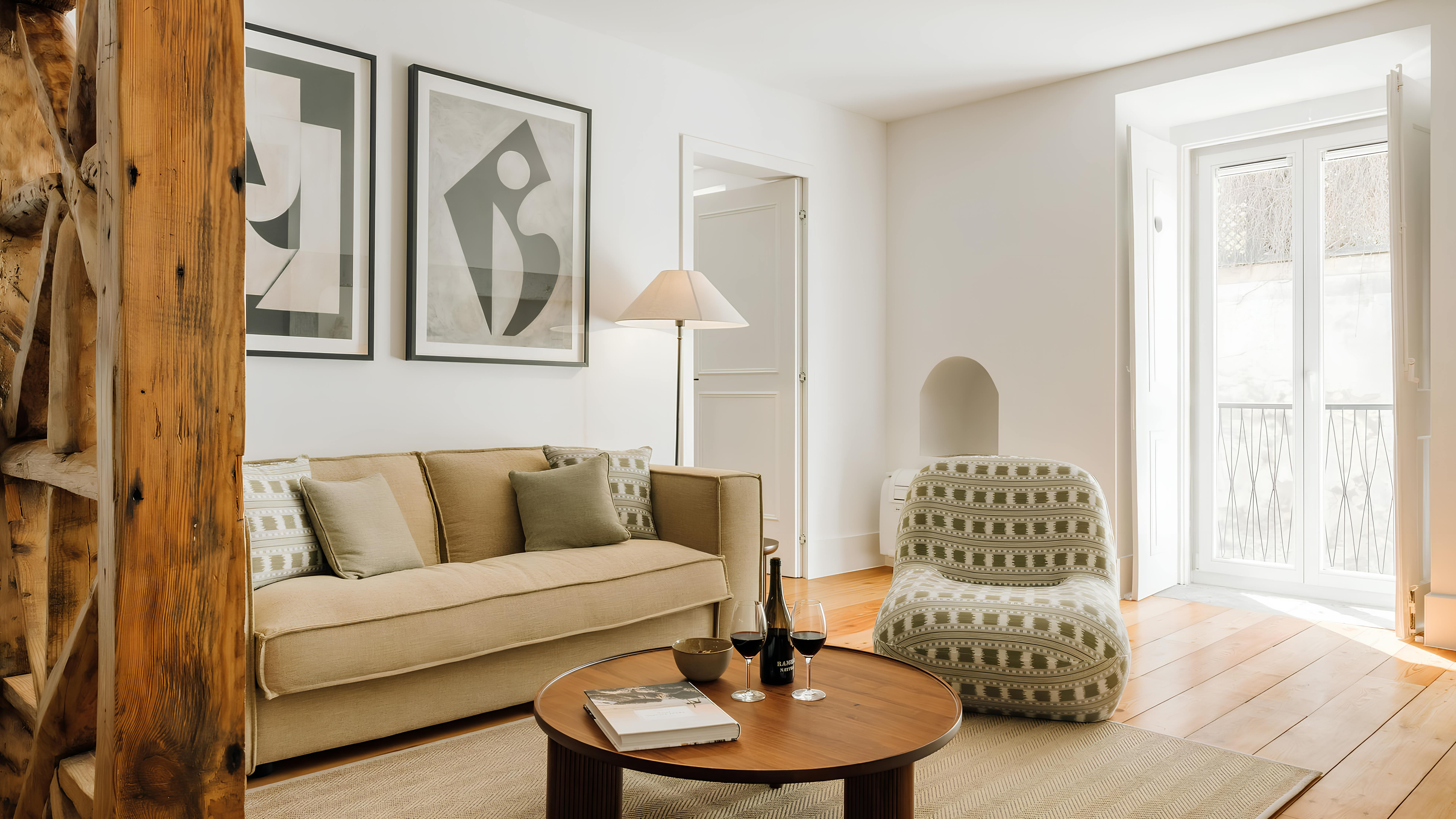 Villa Nortada Azulejo São Bento Lisboa: Luxury 1-Bedroom Villa with Sea Views and Sauna in Chiado, Lisbon