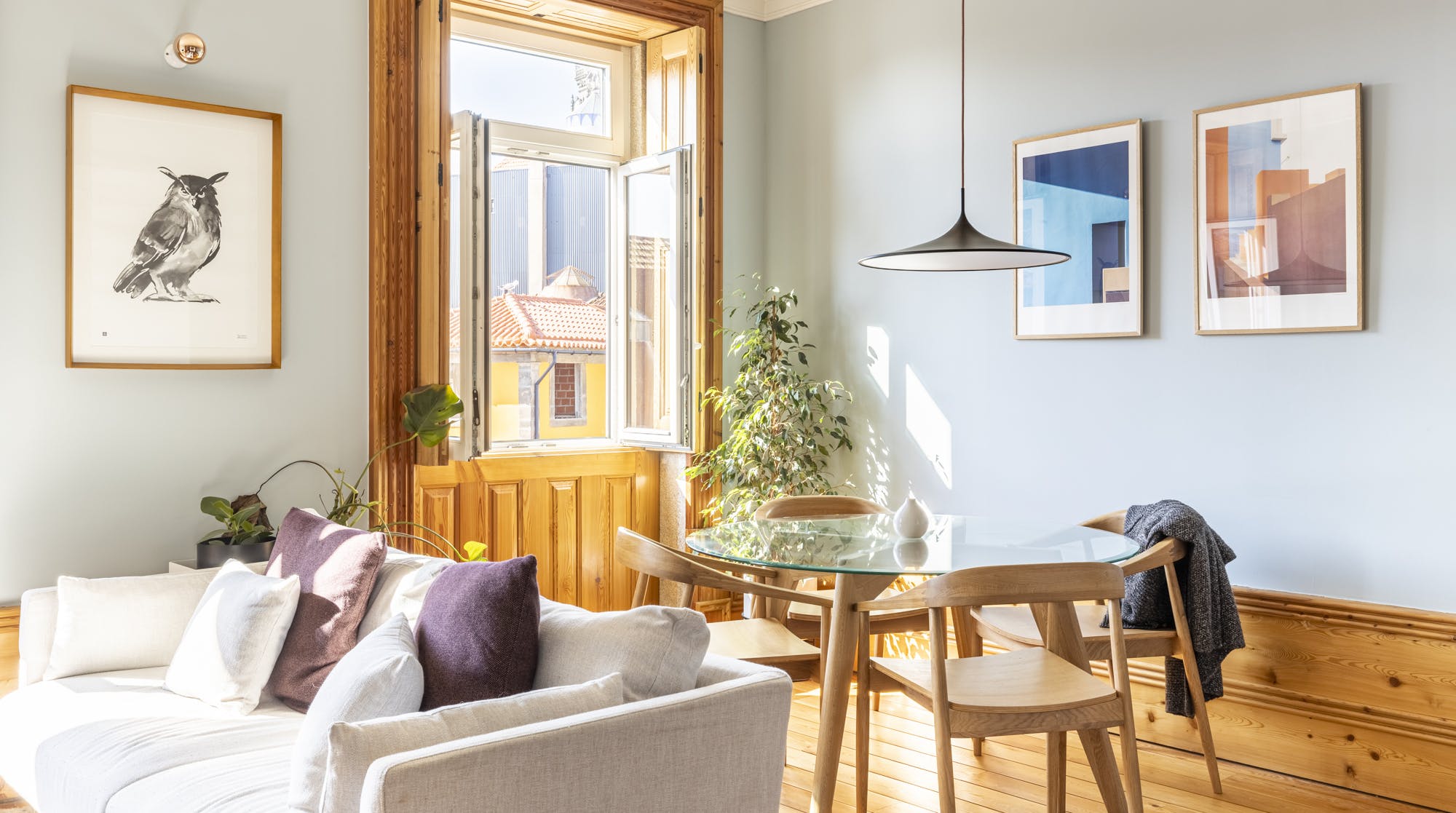 Villa Nortada Azulejos Clérigos Porto: Luxury 2-Bedroom Apartment with Sea Views in Baixa Porto