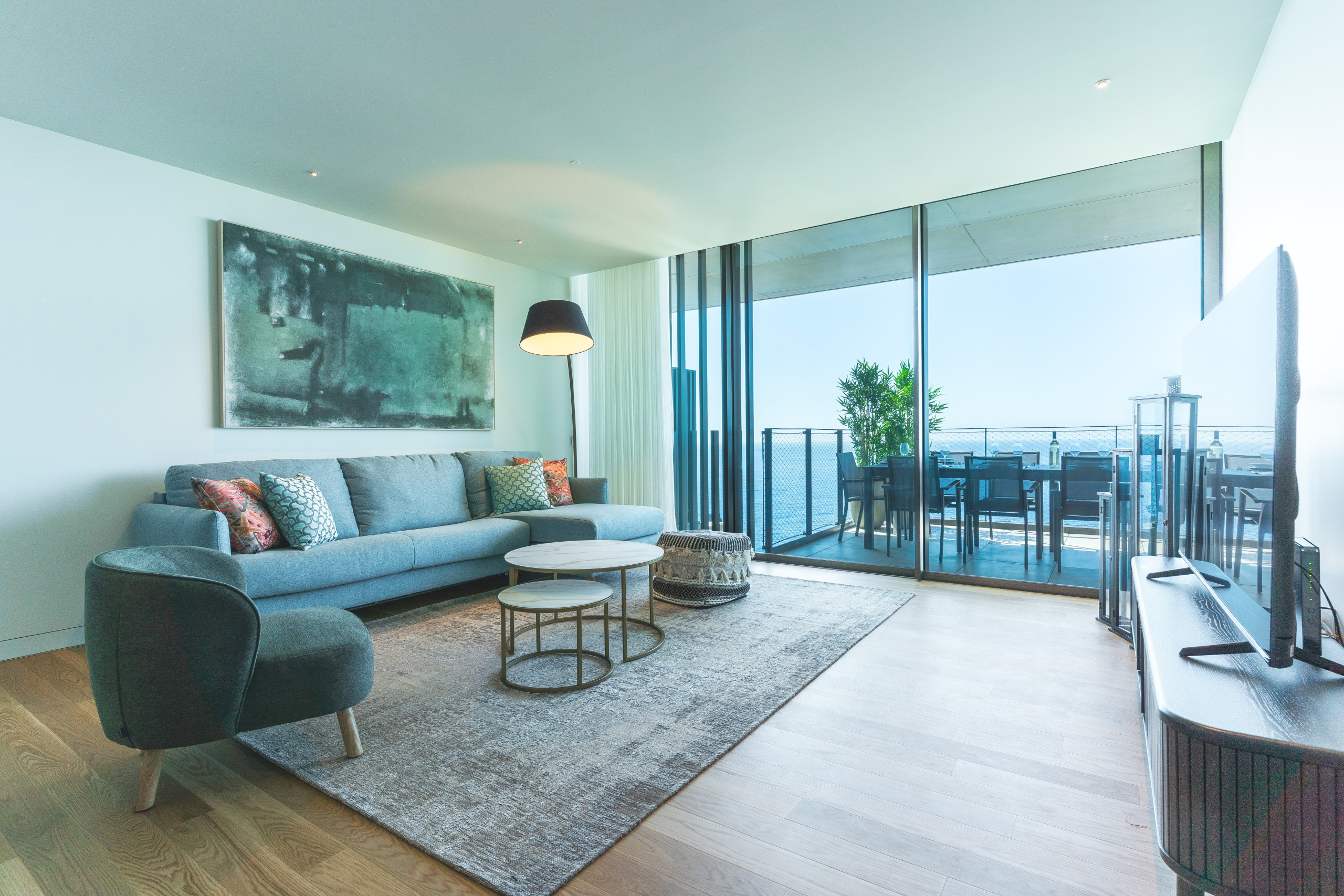 Villa Nortada São Martinho Funchal: Luxury 2-Bedroom Apartment with Infinity Pool and Sea Views, Funchal