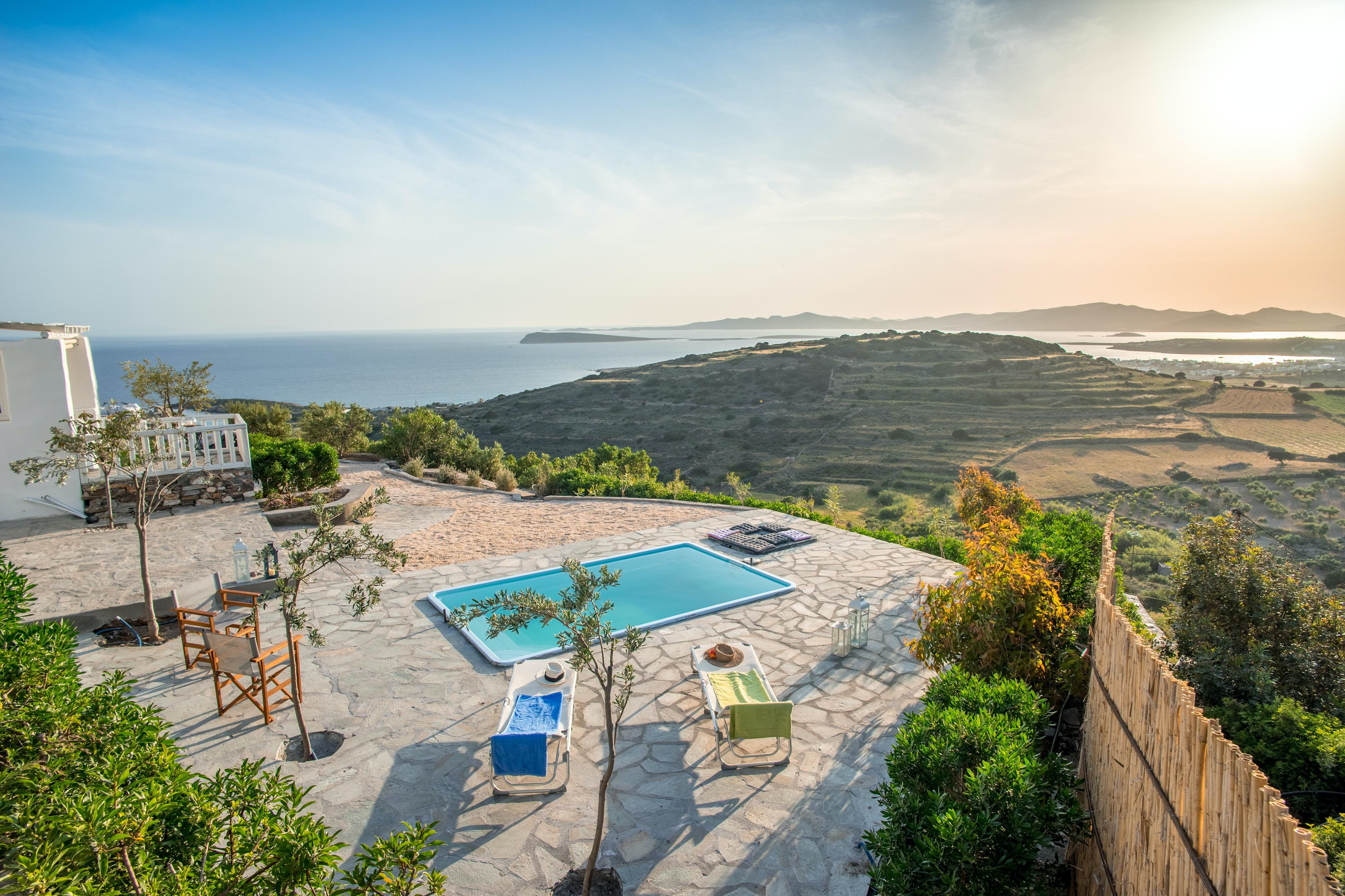 Villa Notos Oleandro Aliki Paros: Luxury 2-Bedroom Villa with Private Pool and Sea Views, Paros