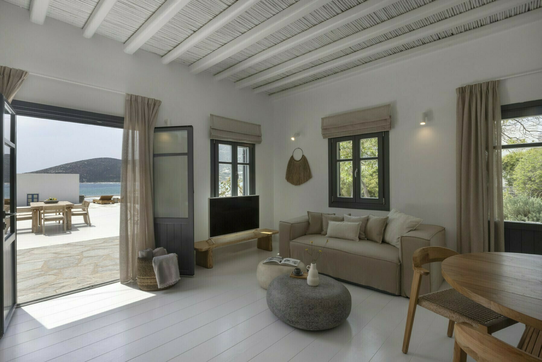 Villa Ostria Agios Sifnos: Luxury 3-Bedroom Villa with Sea Views and Spa Facilities, Sifnos Greece
