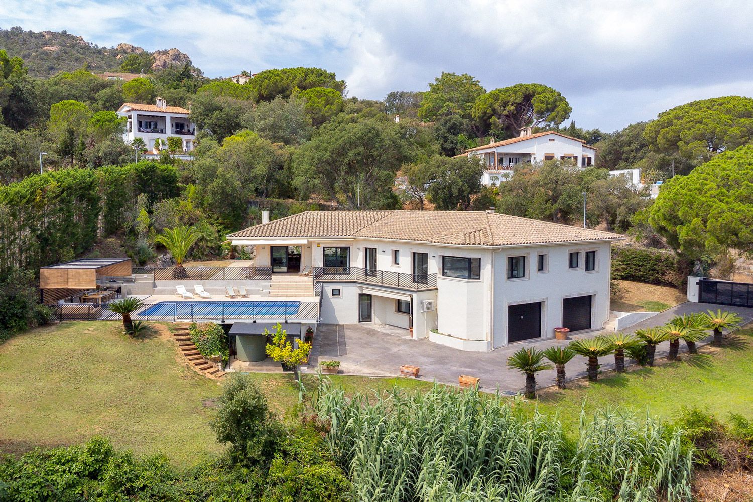 Villa Perla Begur CostaBrava: 6-Bedroom Golf-Side Villa with Spa and Pool in Costa Brava,
